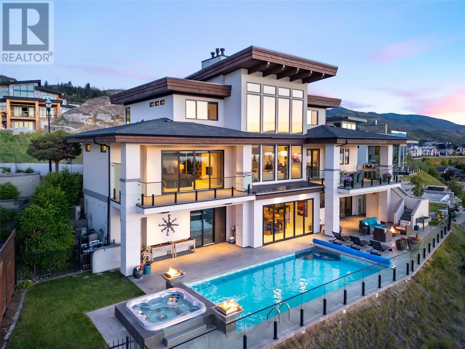 447 Swan Drive