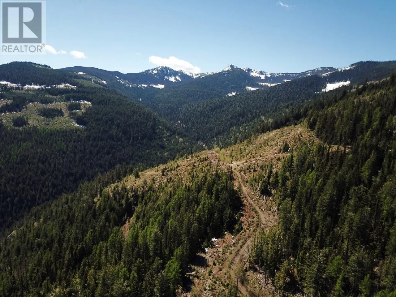 DL 1752 GIVEOUT CREEK FOREST SERVICE Road