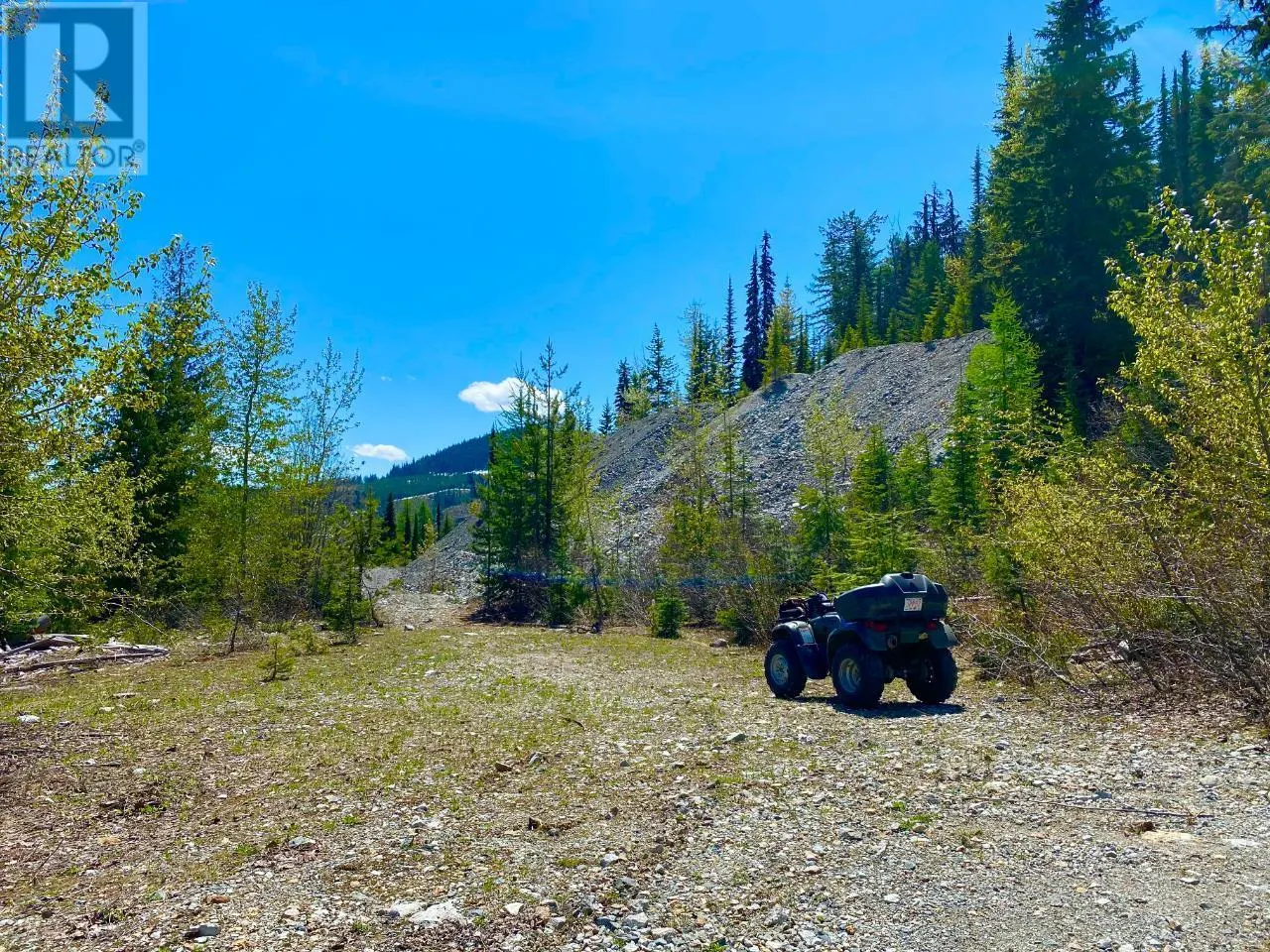 DL 1752 GIVEOUT CREEK FOREST SERVICE Road