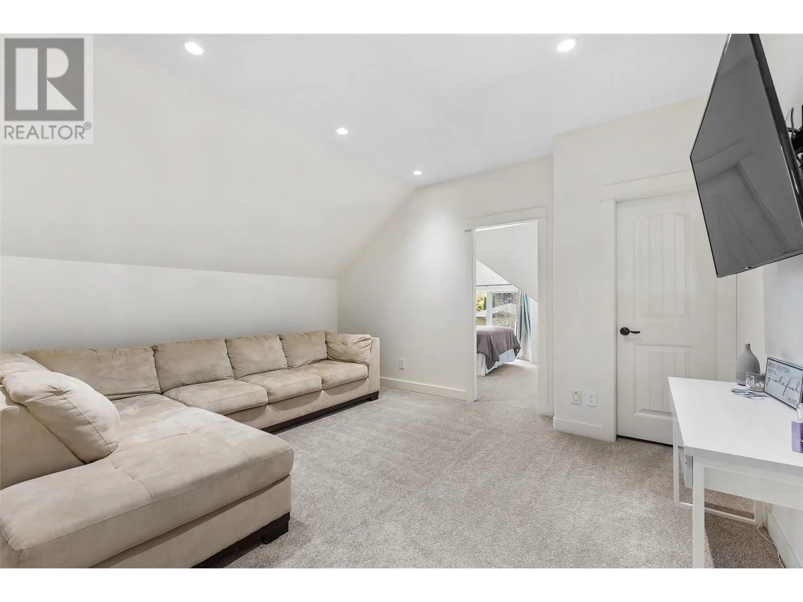 444 Cavell Place