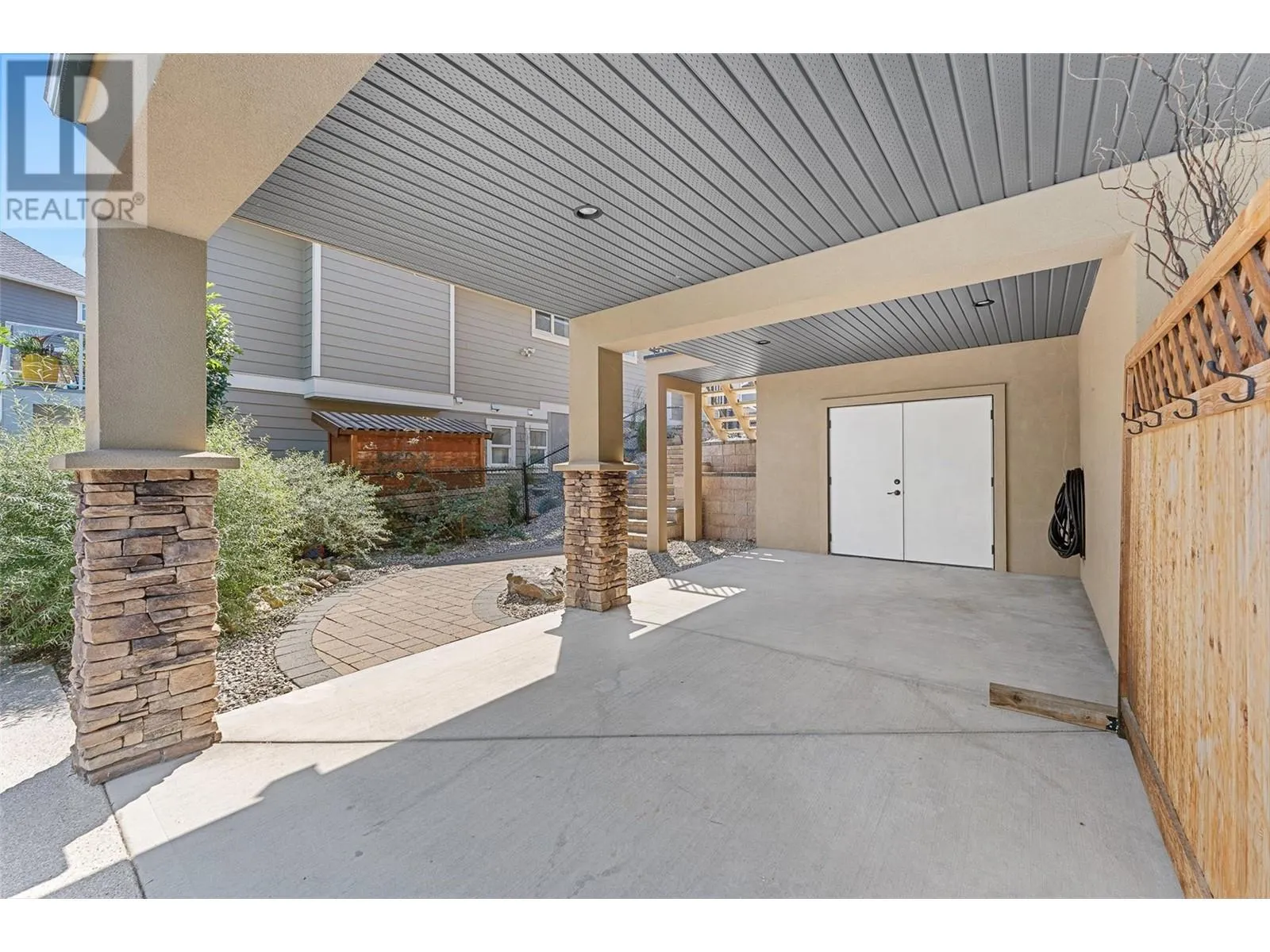 444 Cavell Place