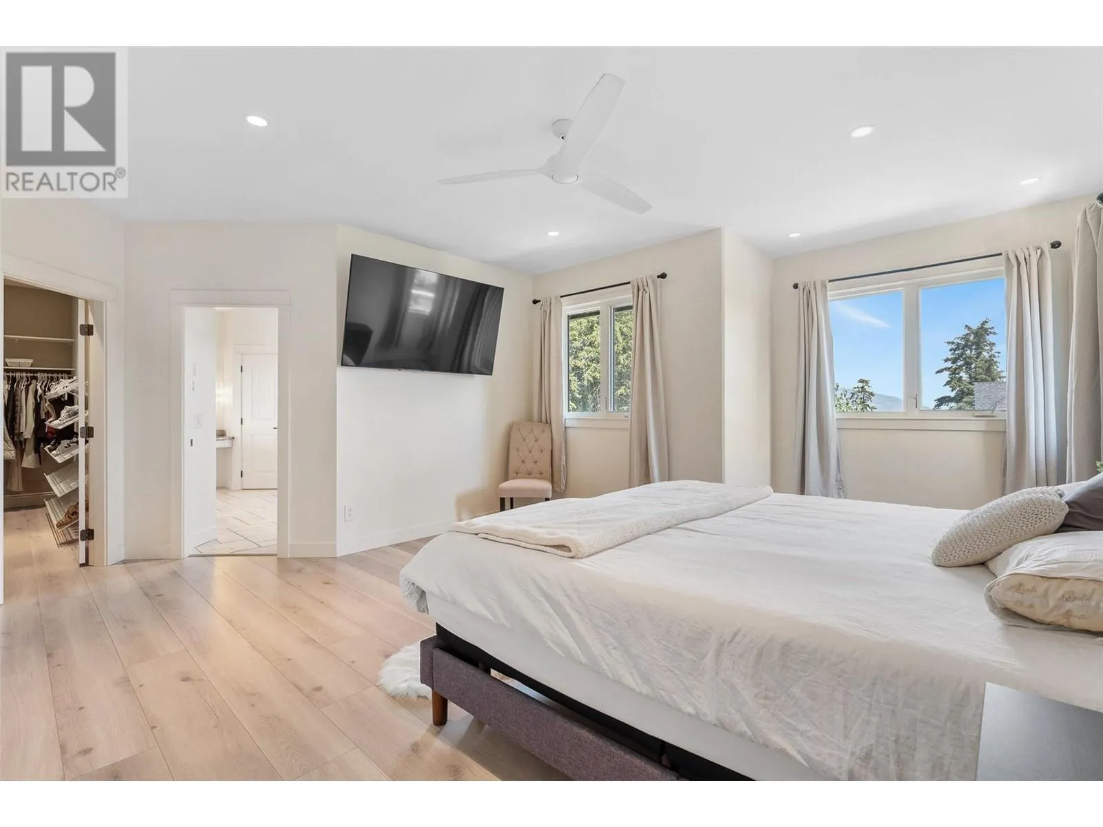 444 Cavell Place