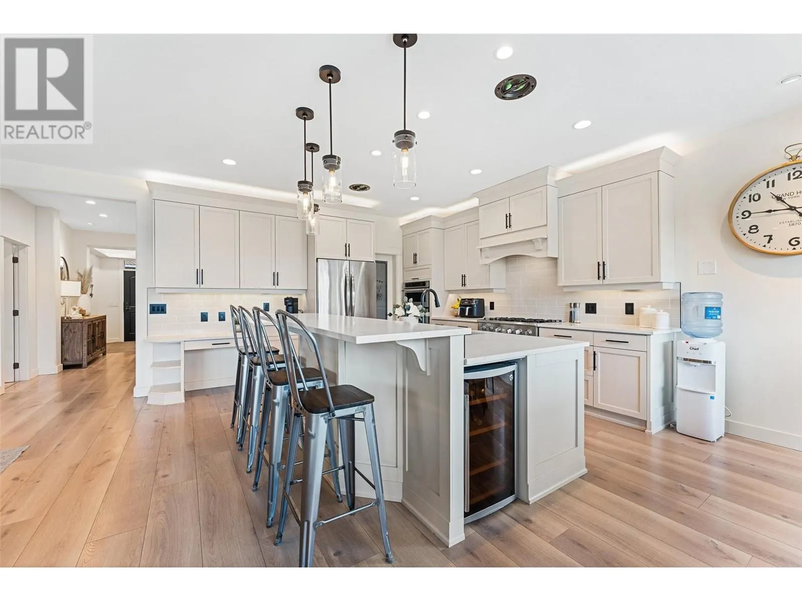 444 Cavell Place