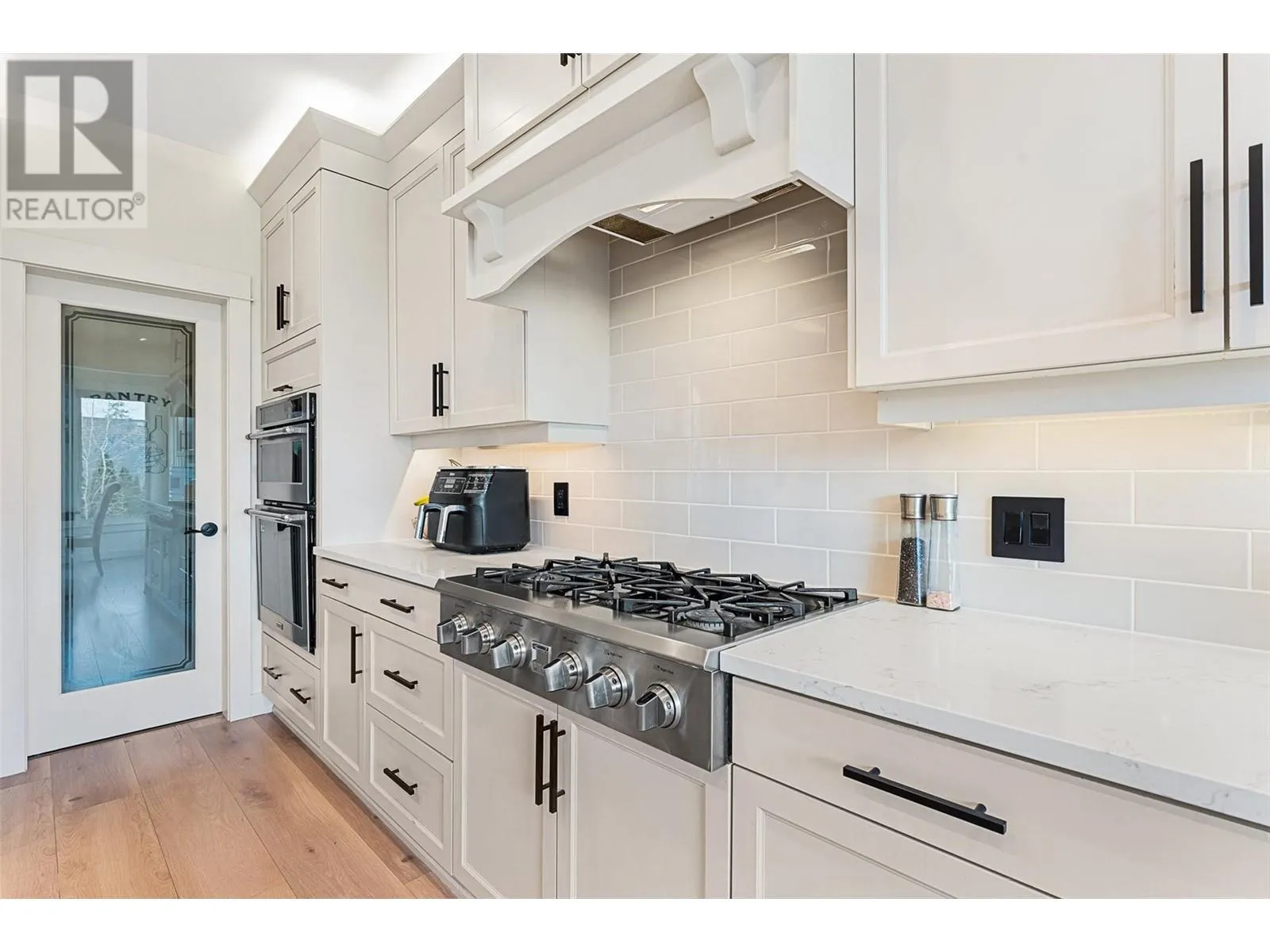 444 Cavell Place