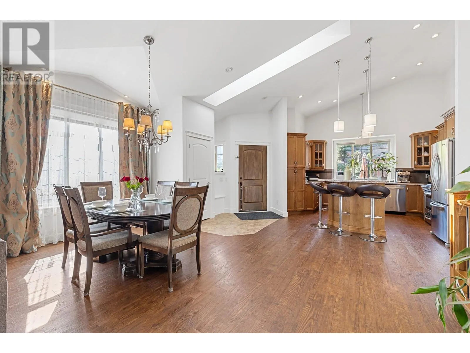 374 Trumpeter Court