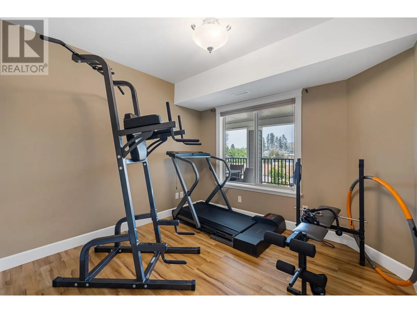 374 Trumpeter Court