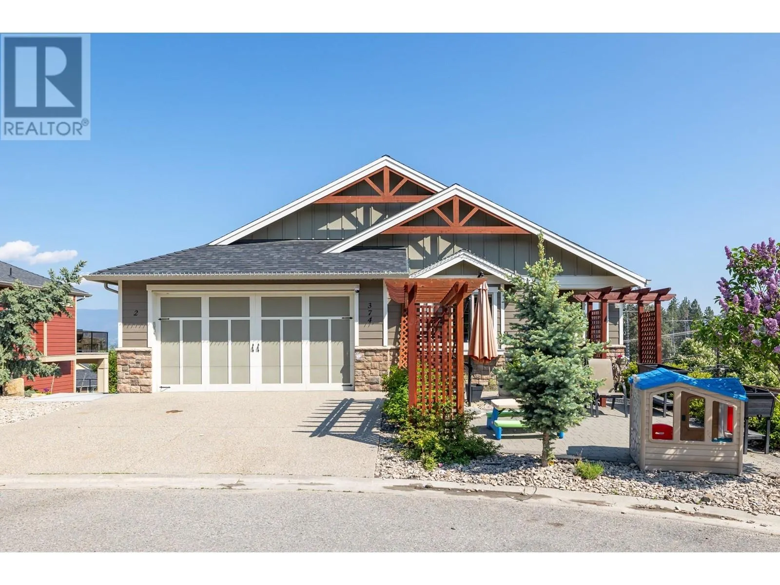 374 Trumpeter Court