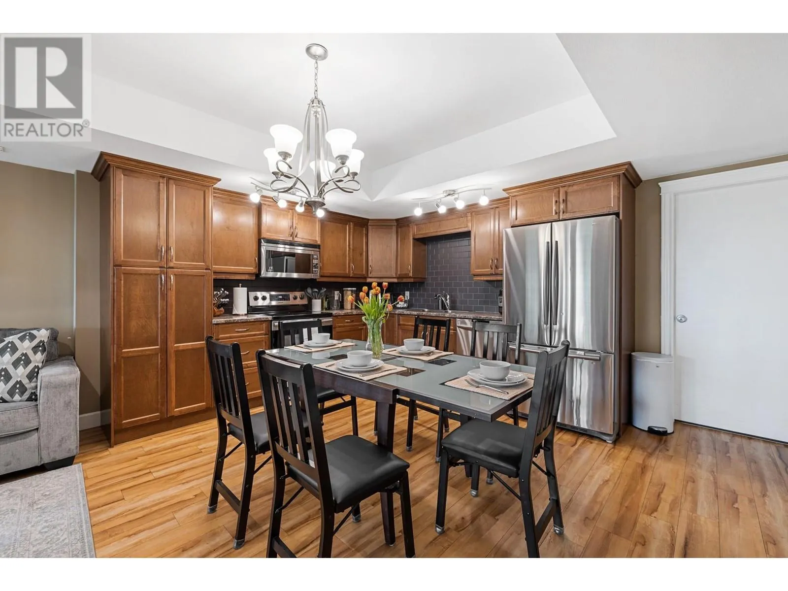 374 Trumpeter Court