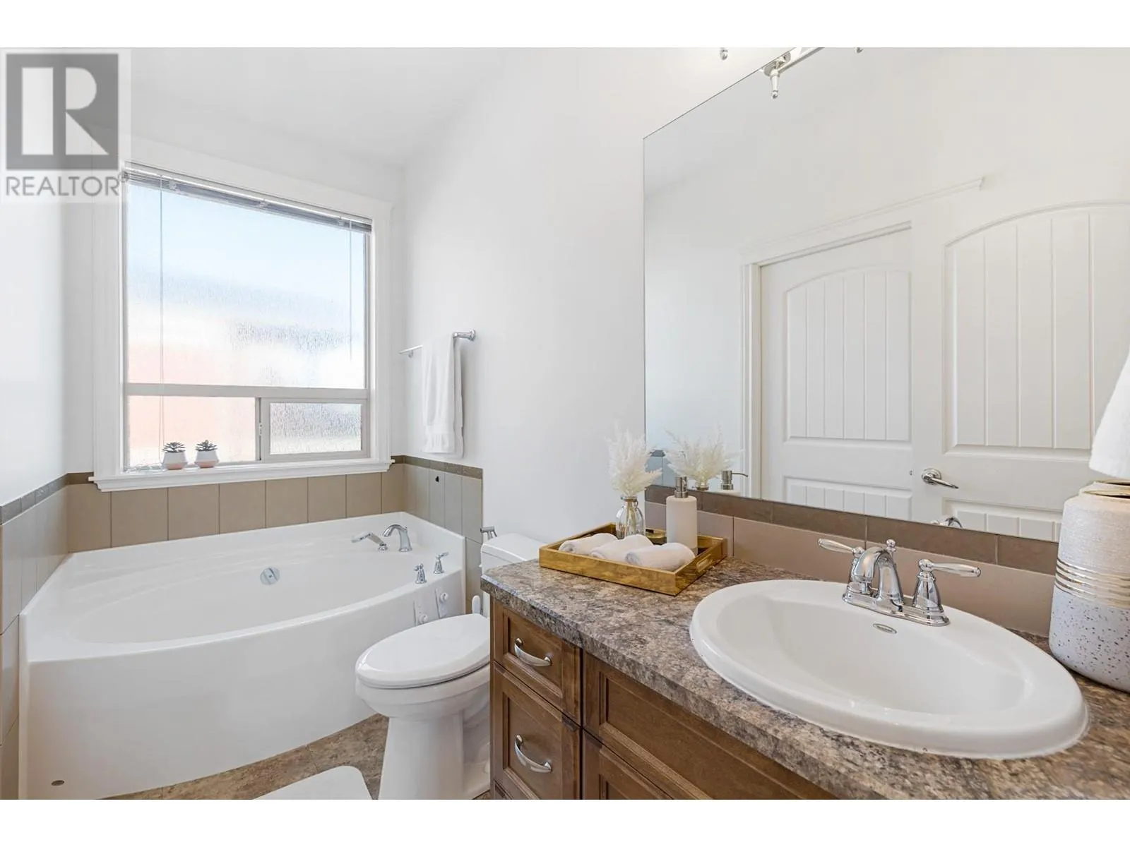 374 Trumpeter Court