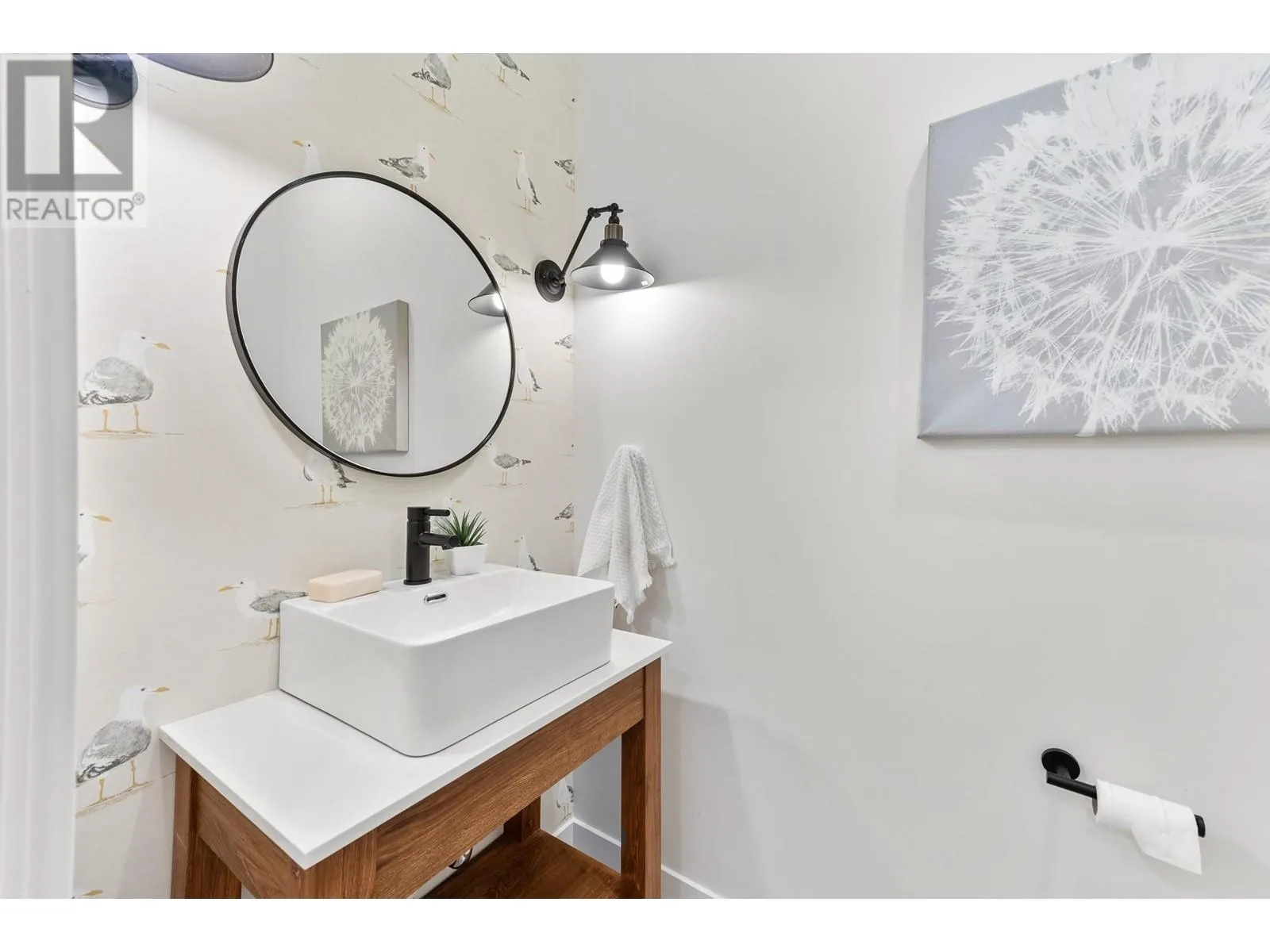 5538 Lakeshore Road
