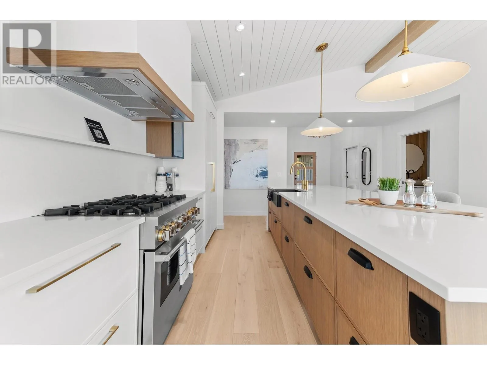 5538 Lakeshore Road