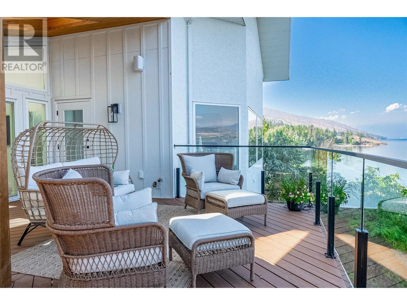 5538 Lakeshore Road