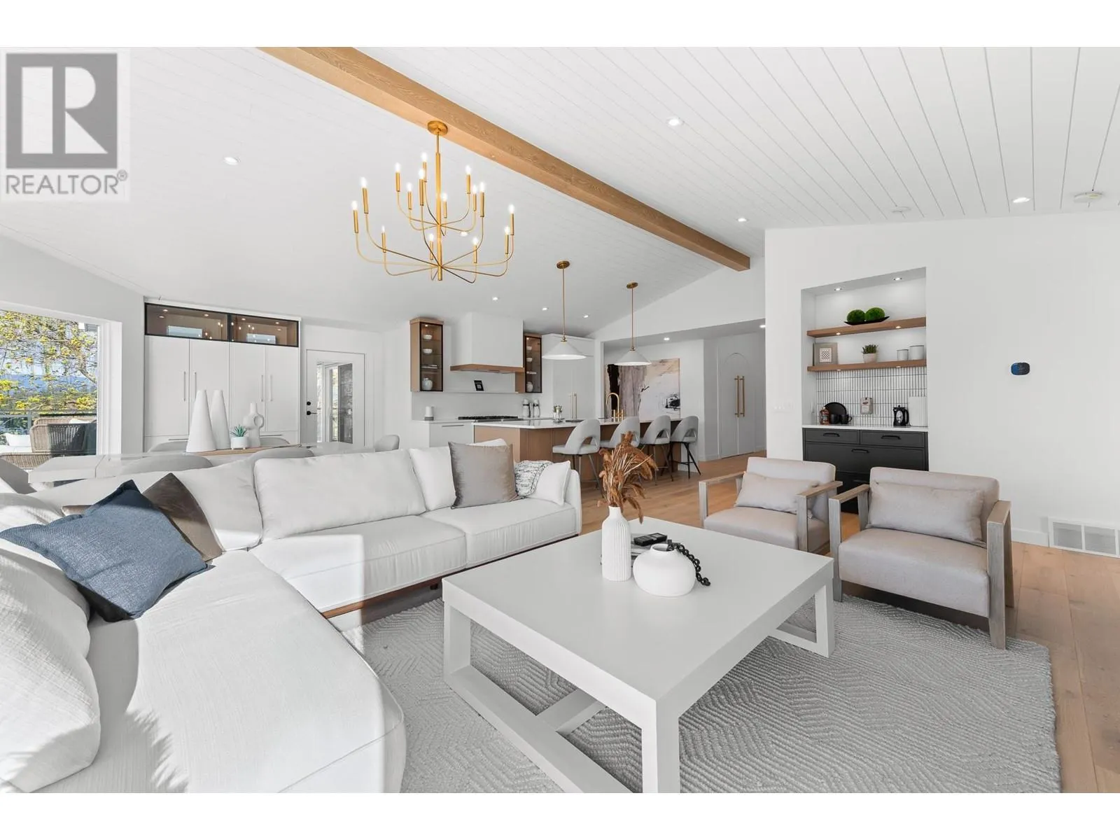 5538 Lakeshore Road
