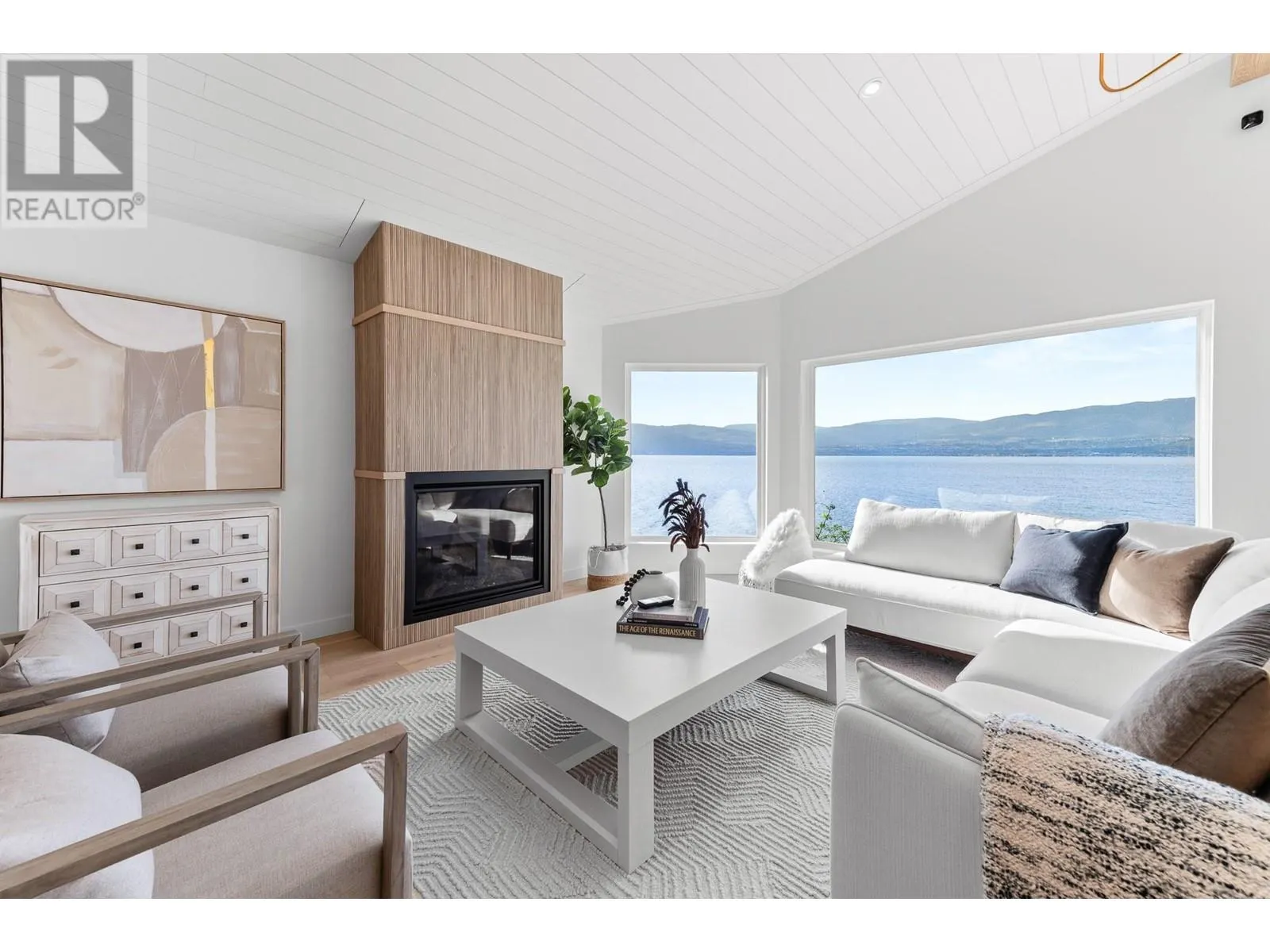 5538 Lakeshore Road