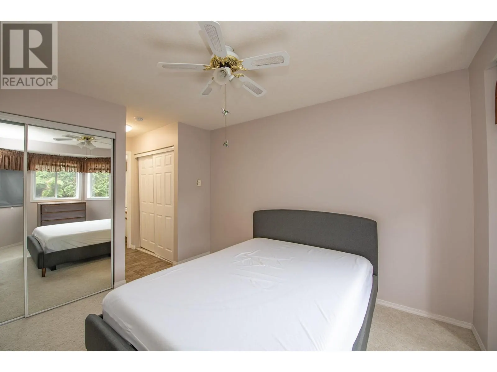 3609 30 Avenue Unit# 208