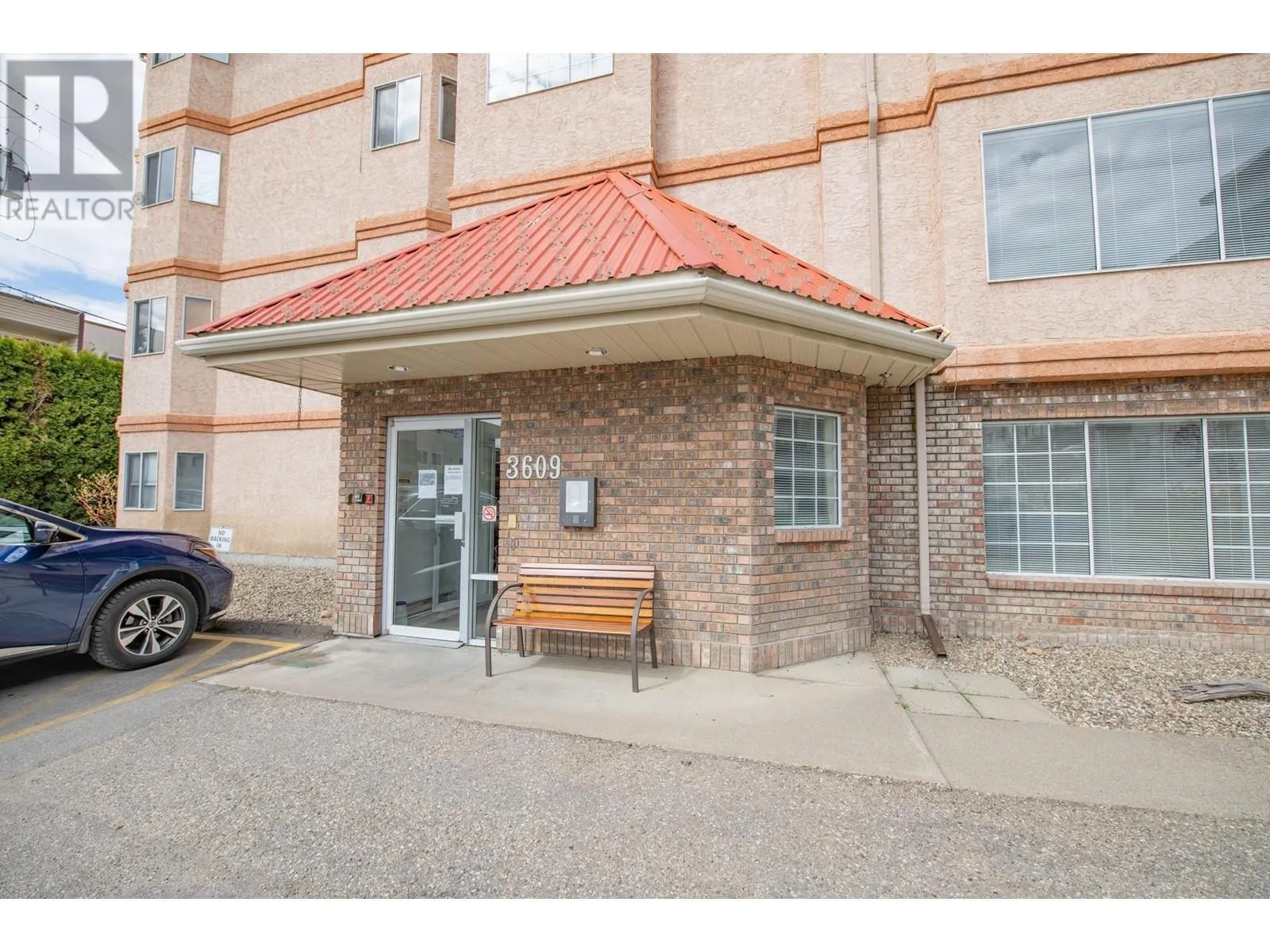 3609 30 Avenue Unit# 208