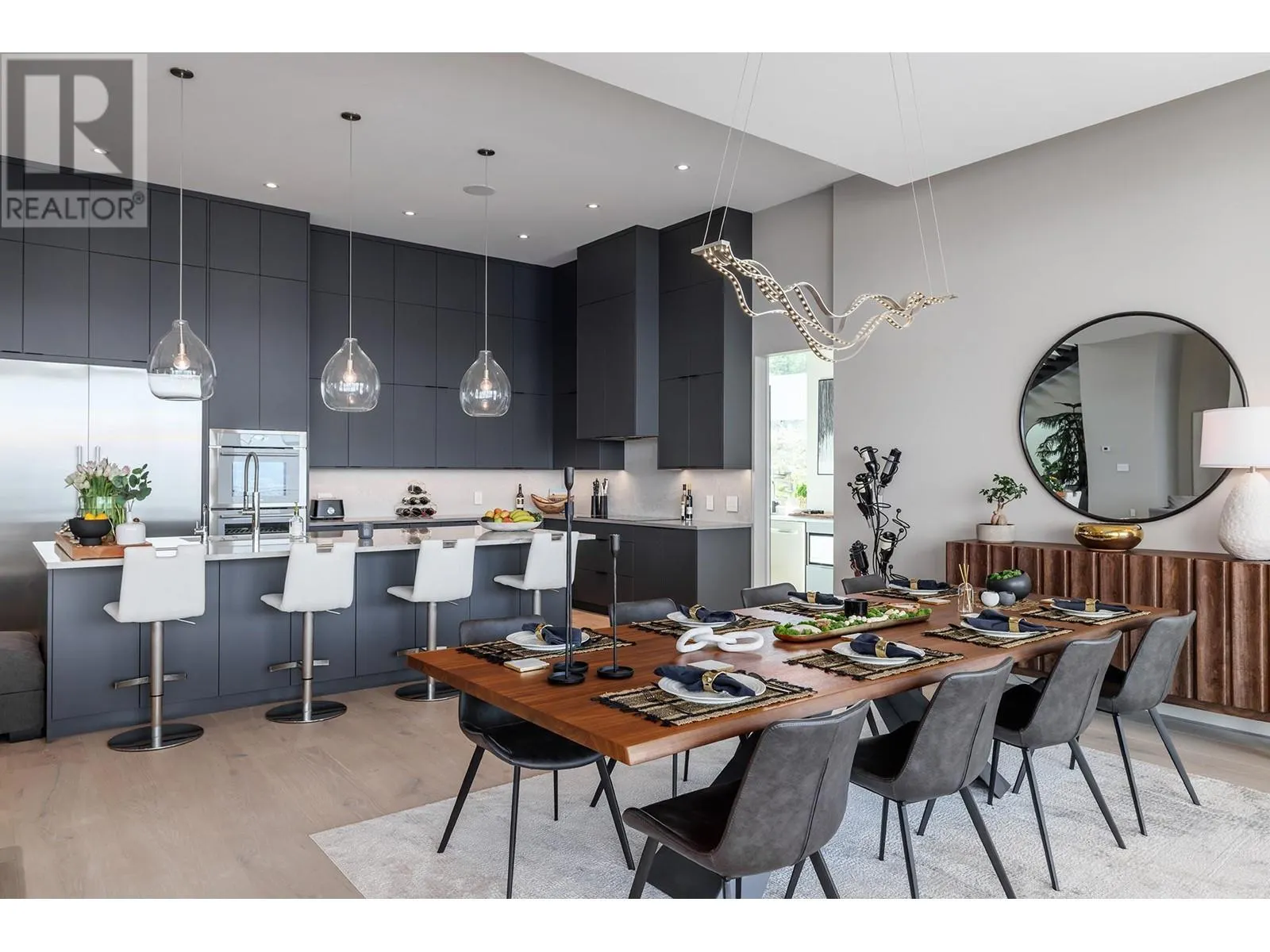 5602 Upper Mission Court