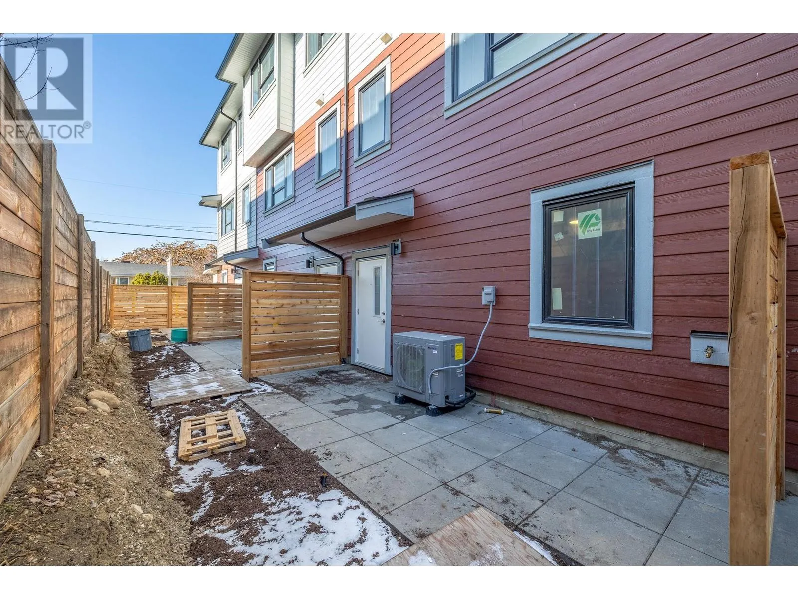 235 Taylor Road Unit# 8