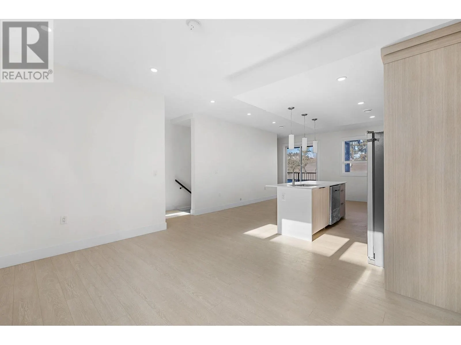 235 Taylor Road Unit# 8
