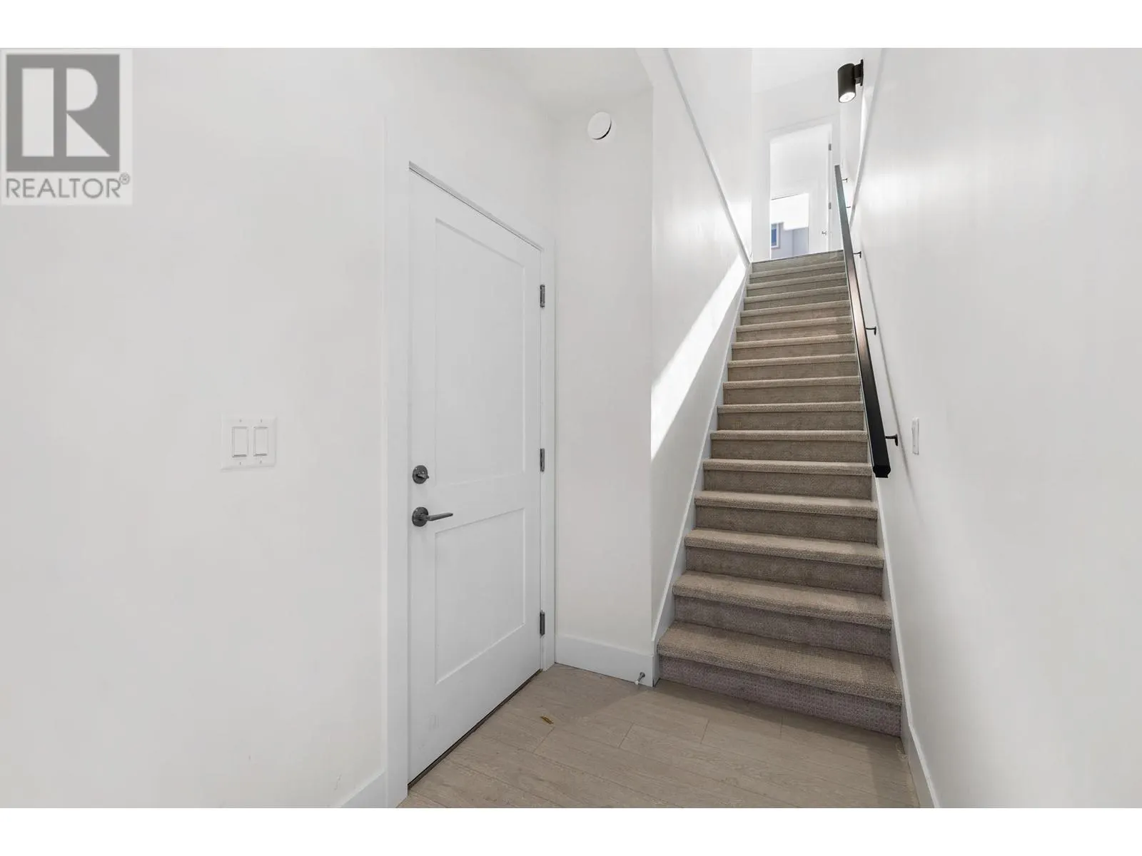 235 Taylor Road Unit# 8