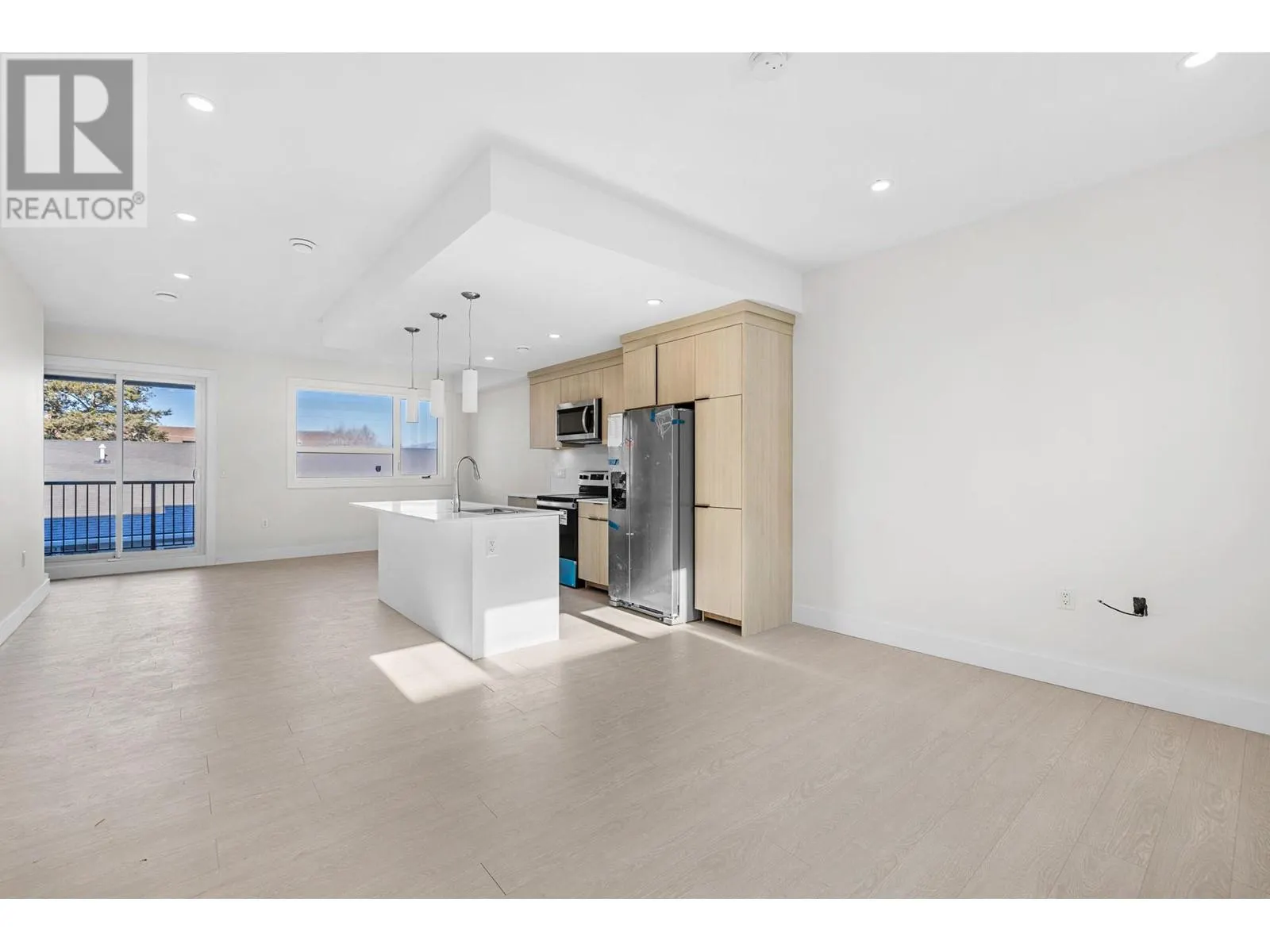 235 Taylor Road Unit# 8