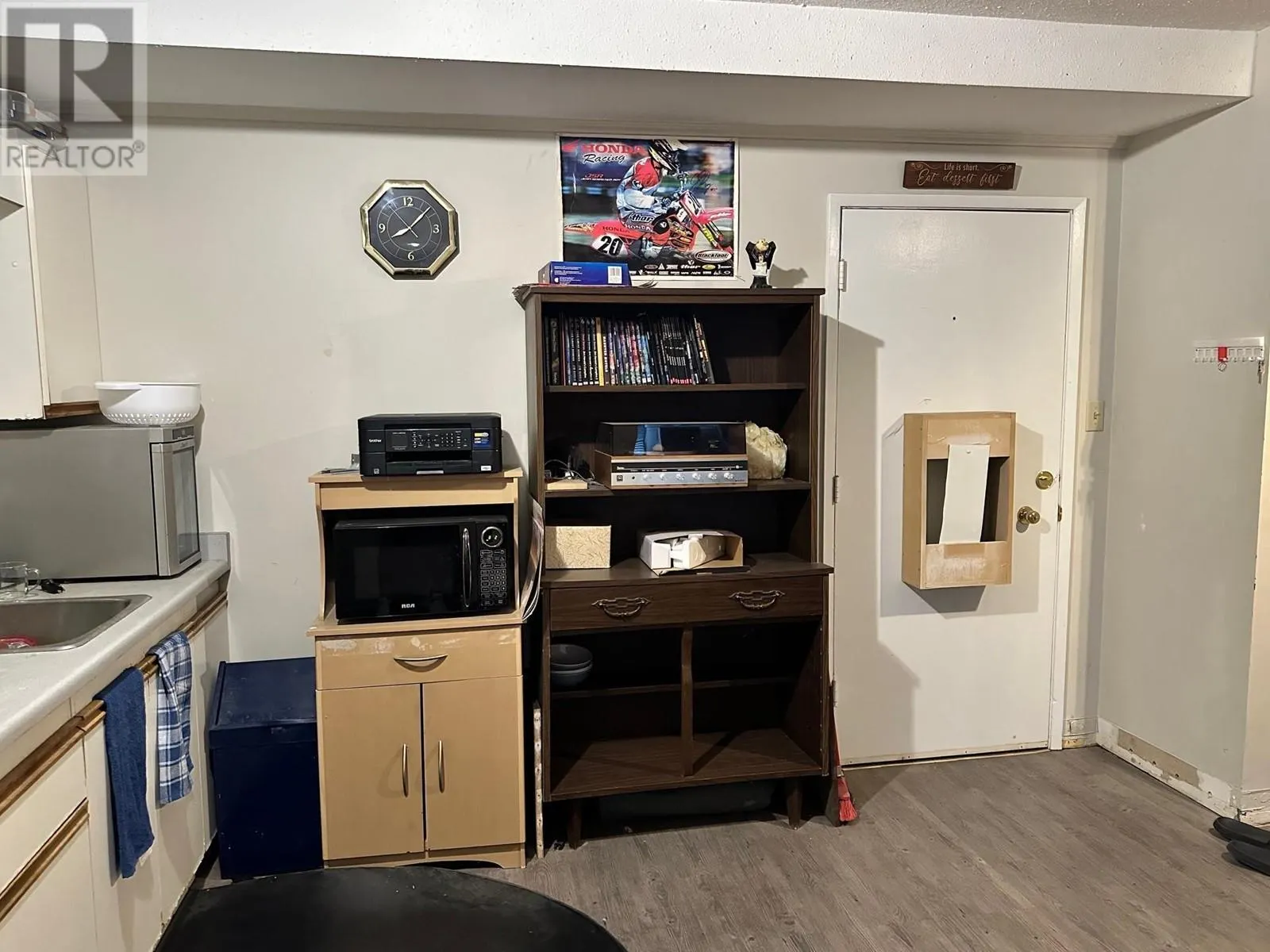 1221 TRANQUILLE Road