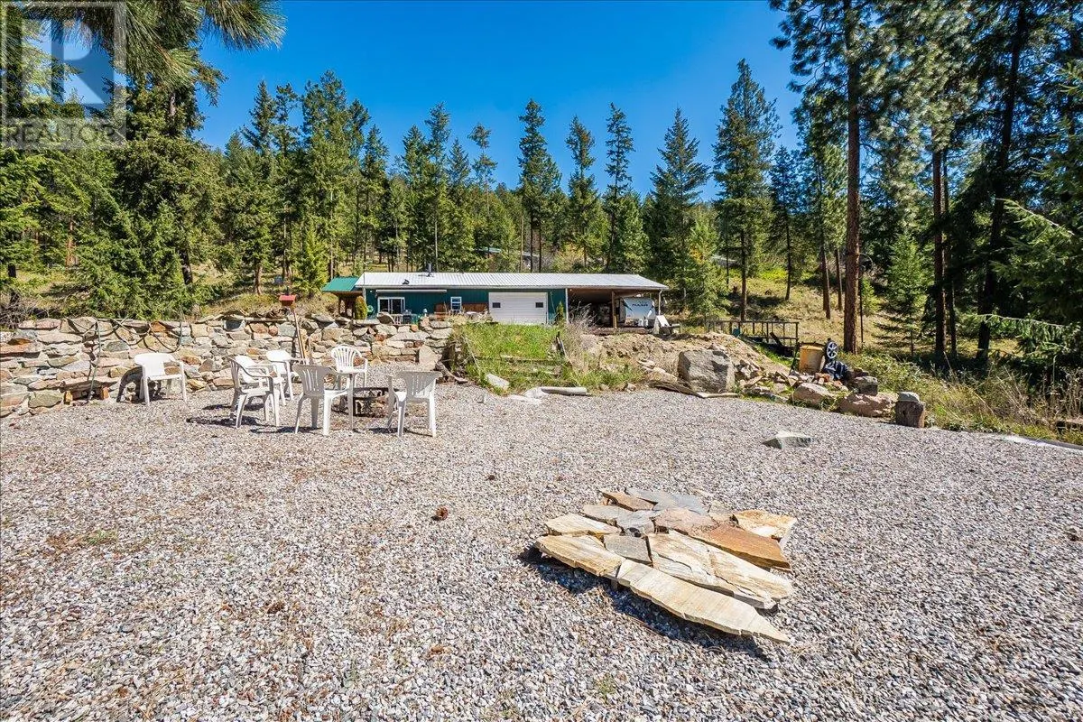 7465 Broadwater Road