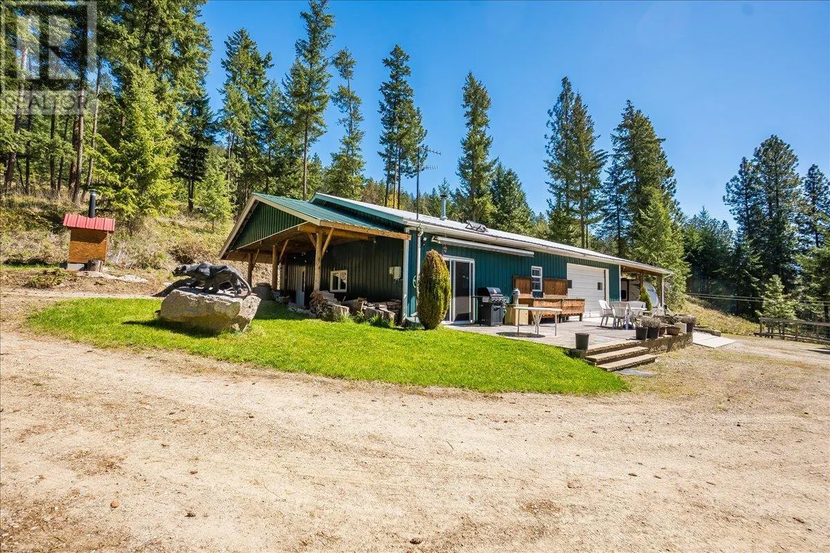 7465 Broadwater Road