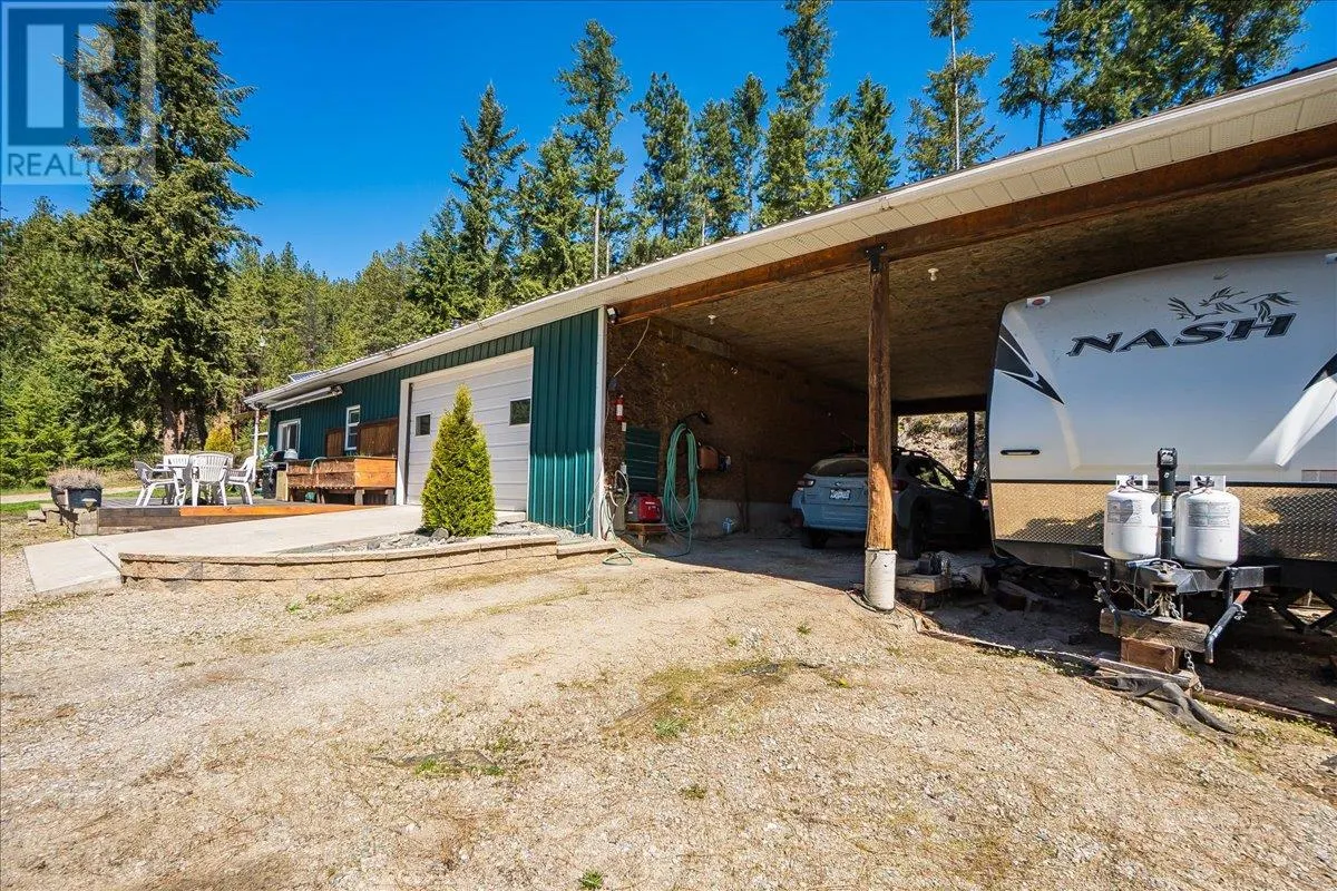 7465 Broadwater Road