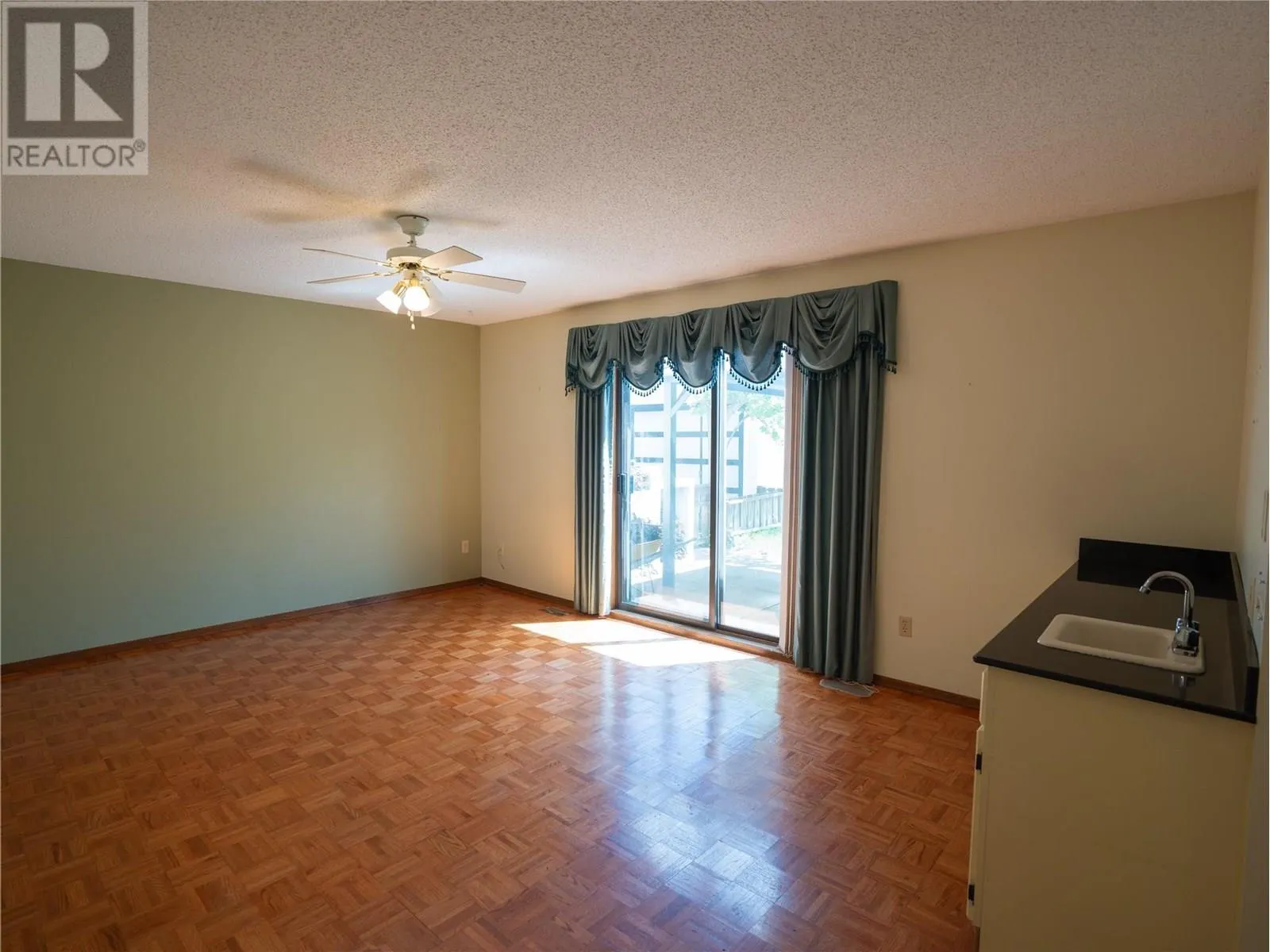 3030 Ponderosa Drive
