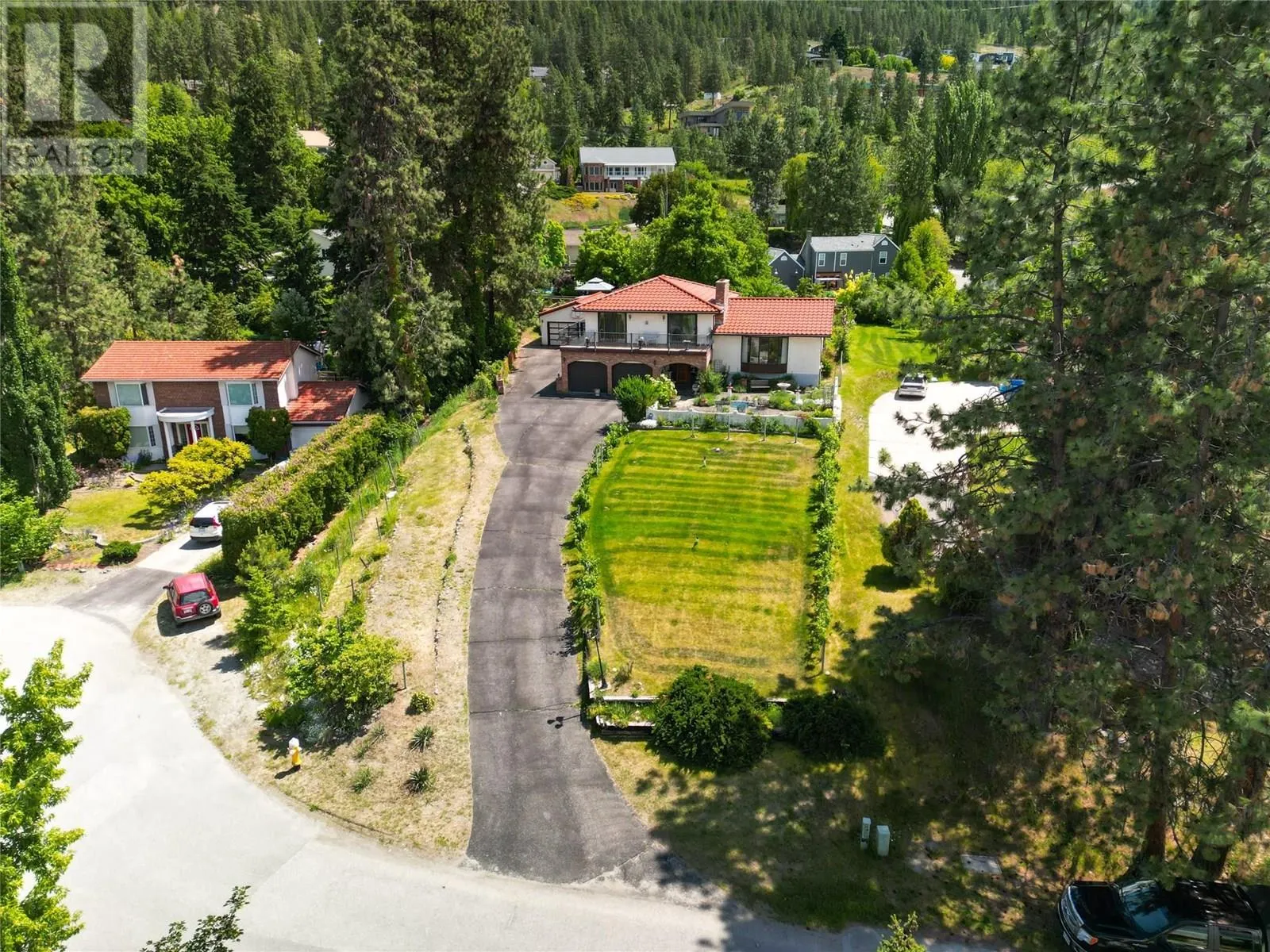 3030 Ponderosa Drive