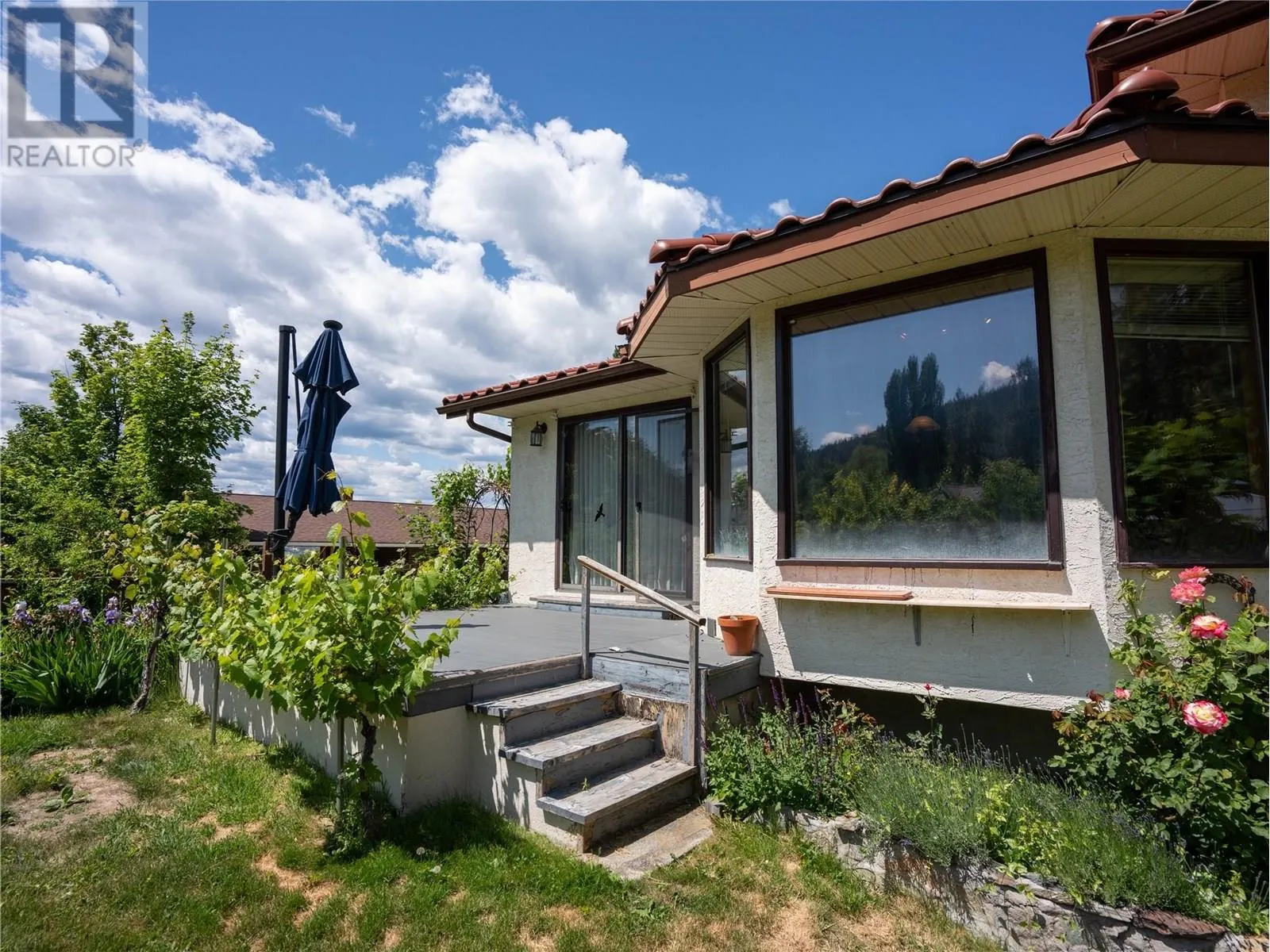 3030 Ponderosa Drive