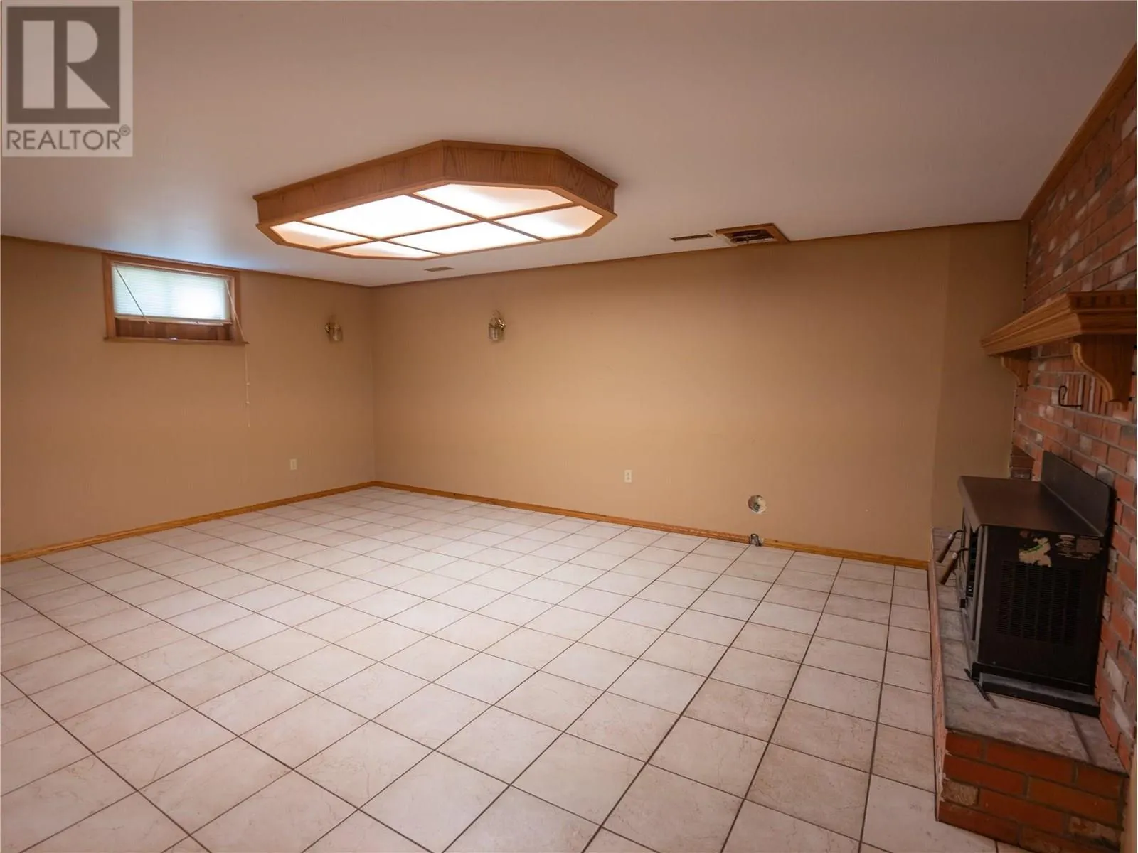 3030 Ponderosa Drive
