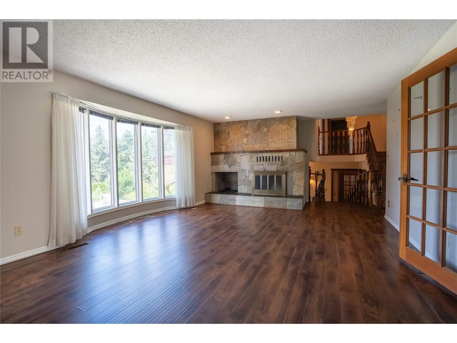 3030 Ponderosa Drive
