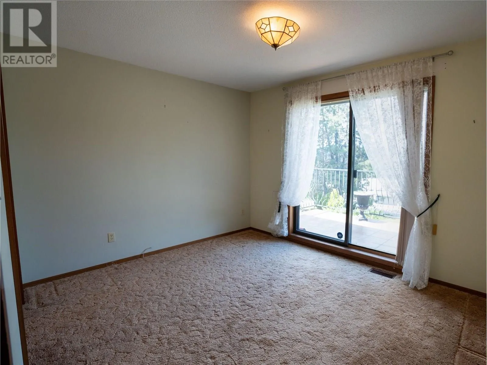 3030 Ponderosa Drive