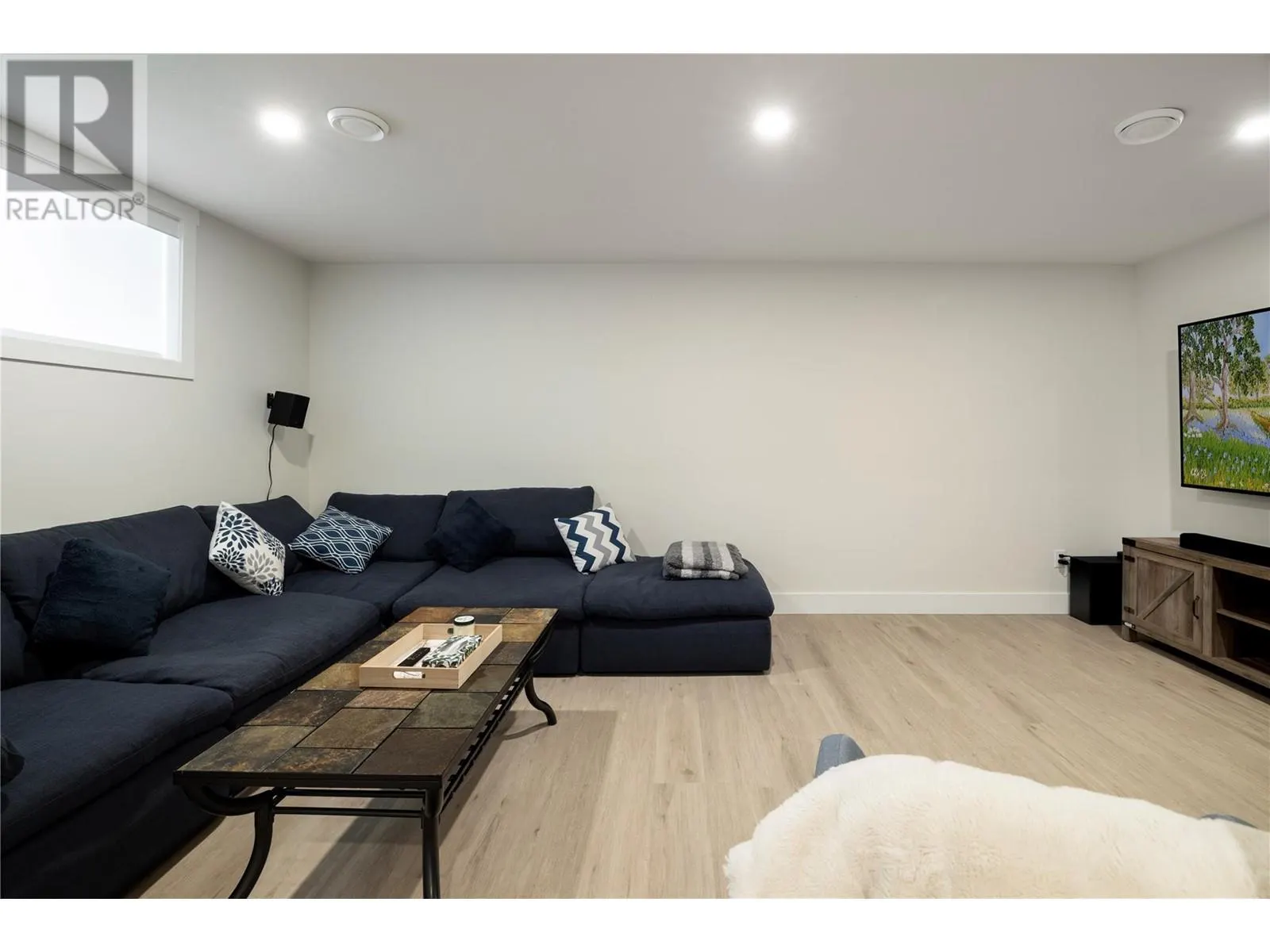 1999 15 Avenue Unit# 25