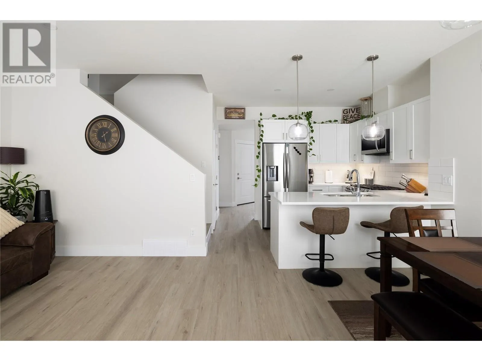 1999 15 Avenue Unit# 25