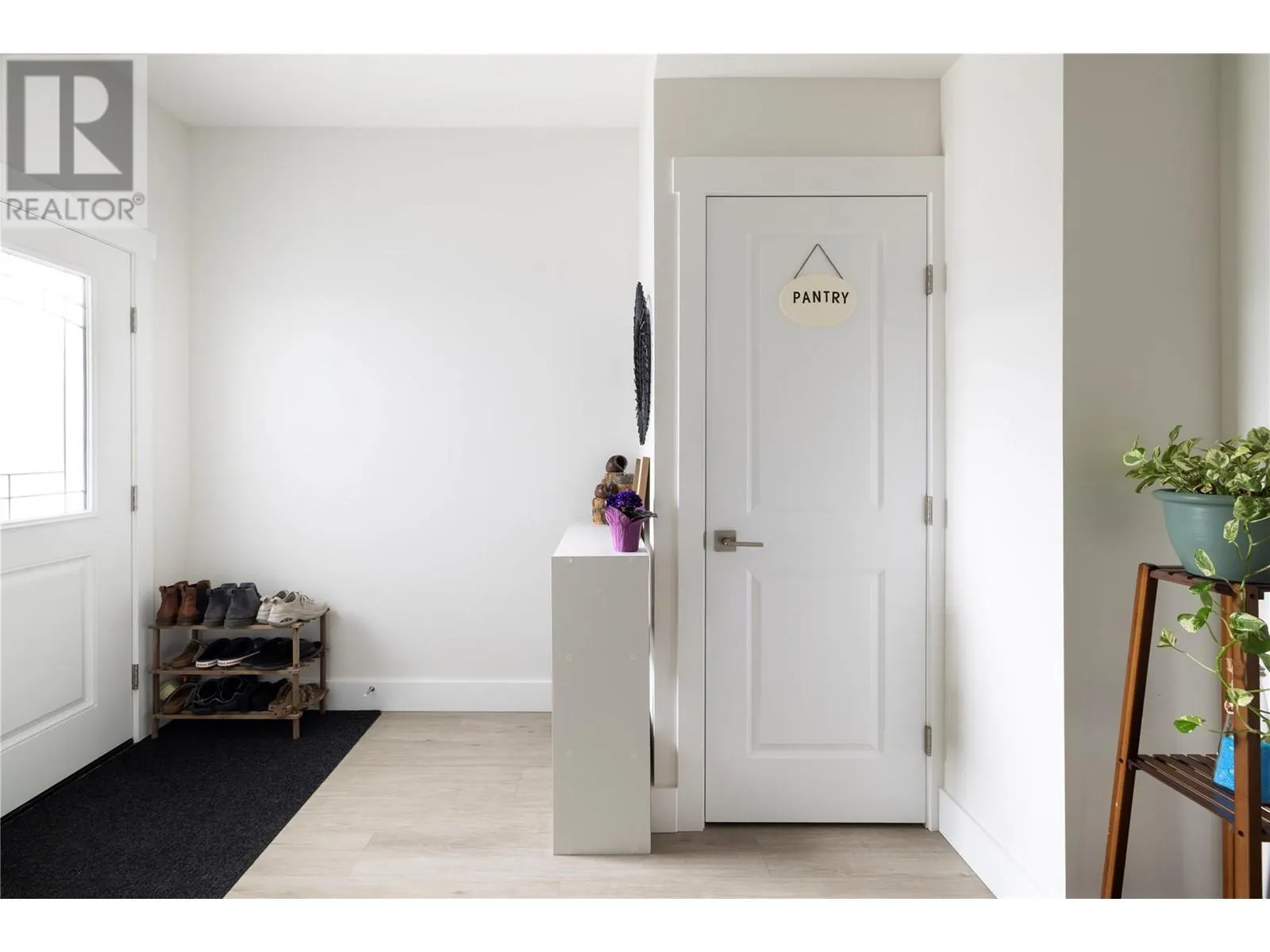 1999 15 Avenue Unit# 25