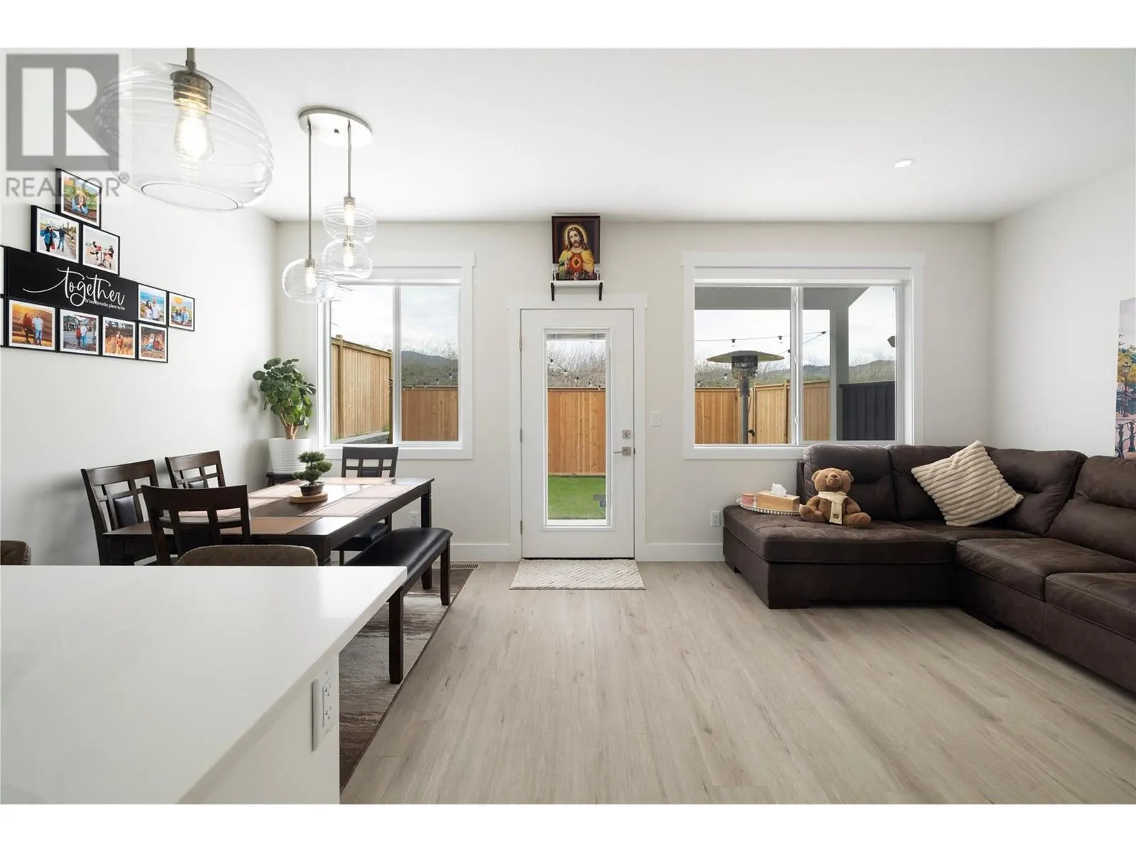 1999 15 Avenue Unit# 25