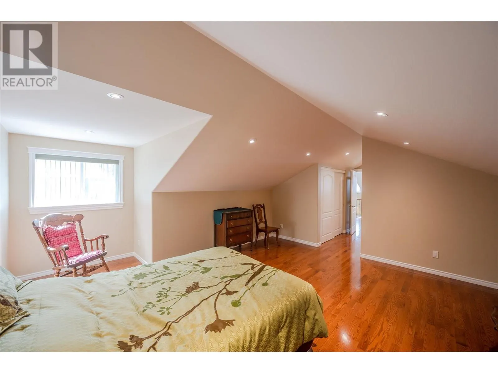 7005 Indian Rock Road Unit# 4