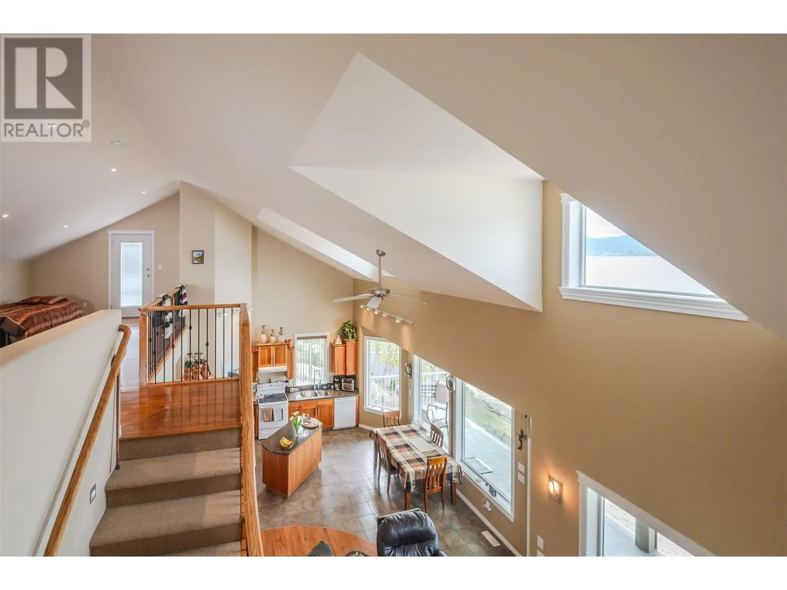 7005 Indian Rock Road Unit# 4