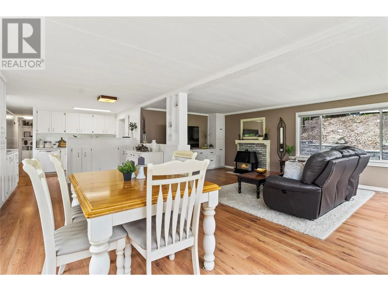 2885 White Lake Road