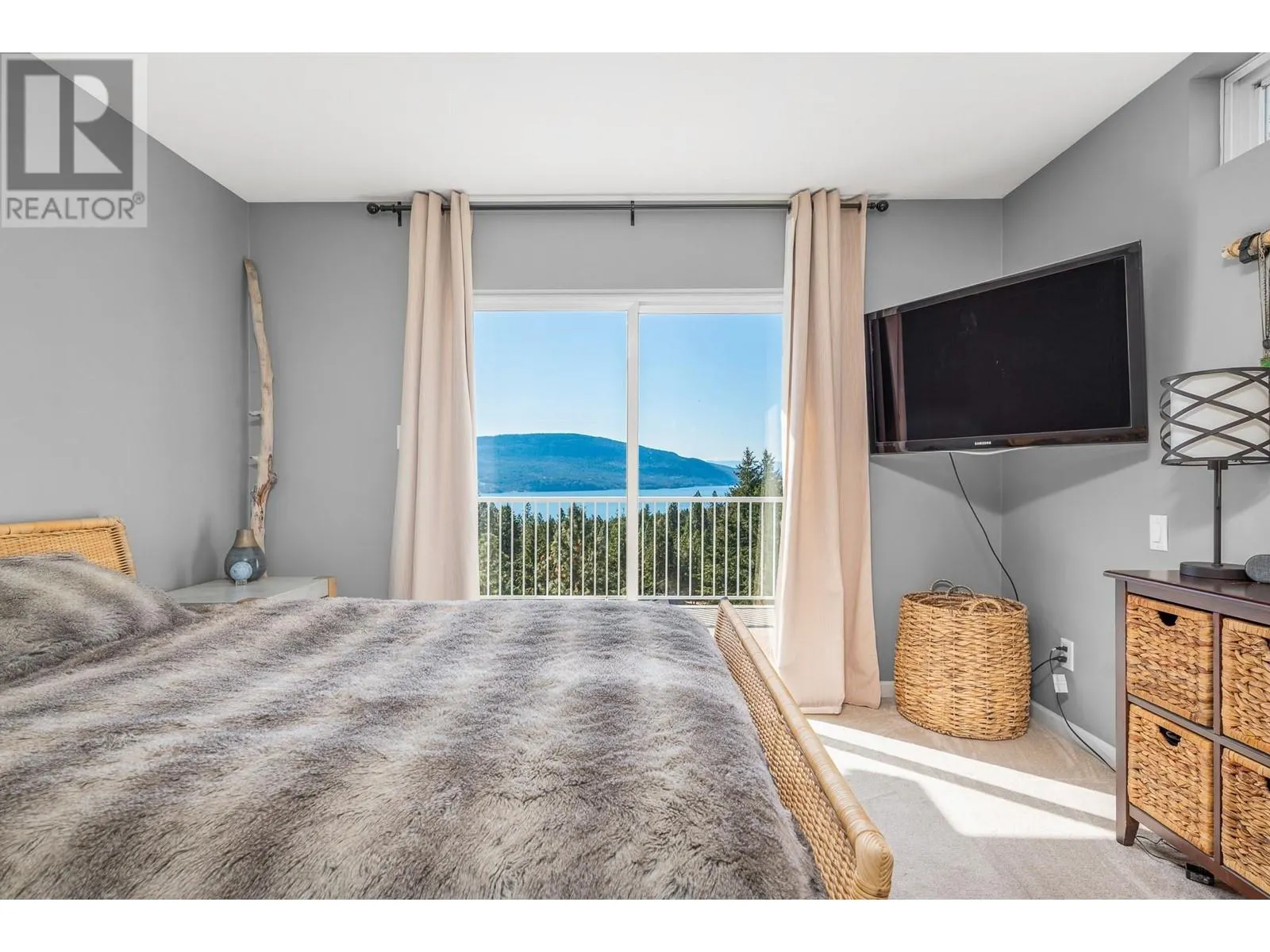 10778 Pinecrest Road