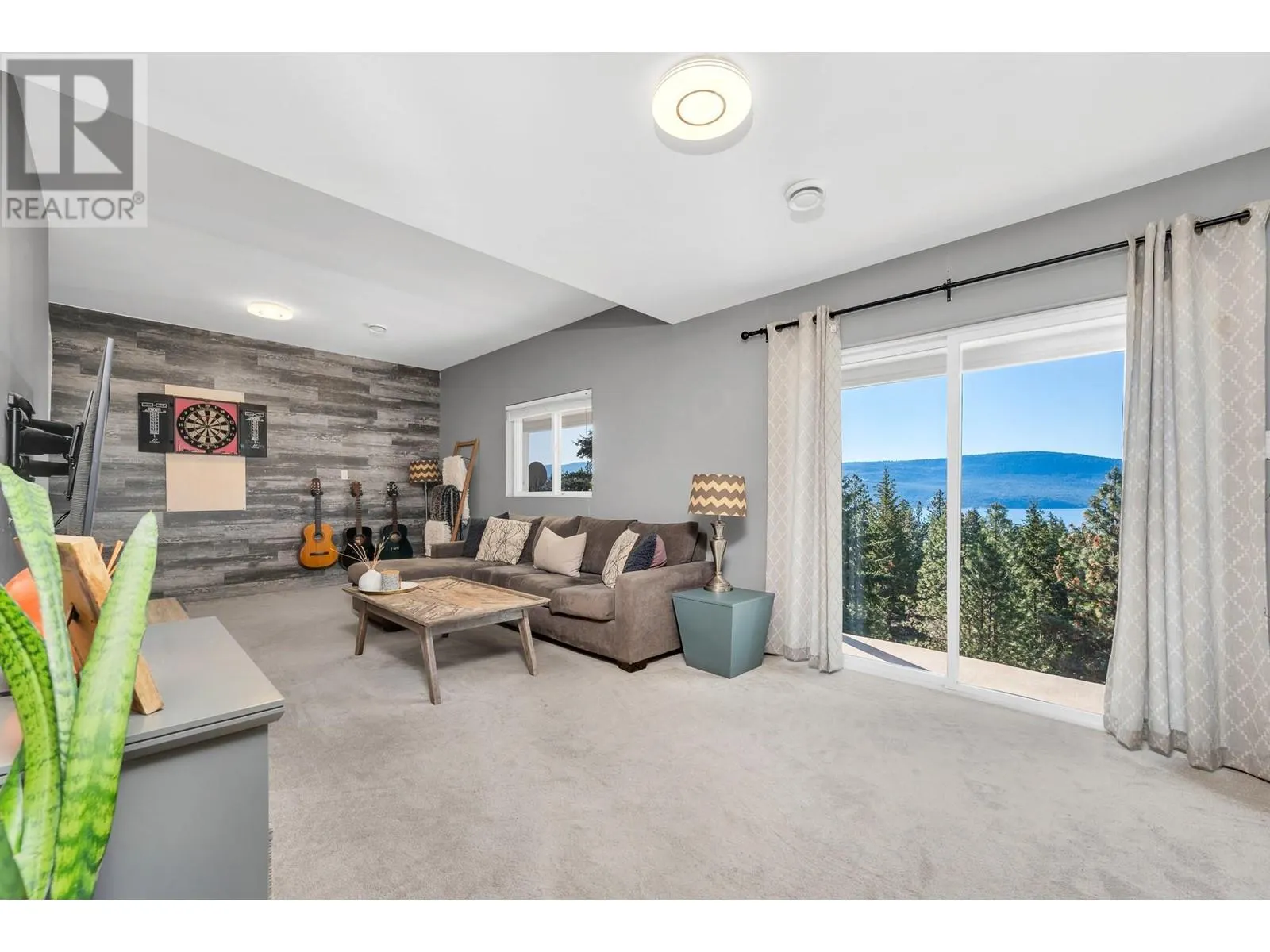 10778 Pinecrest Road