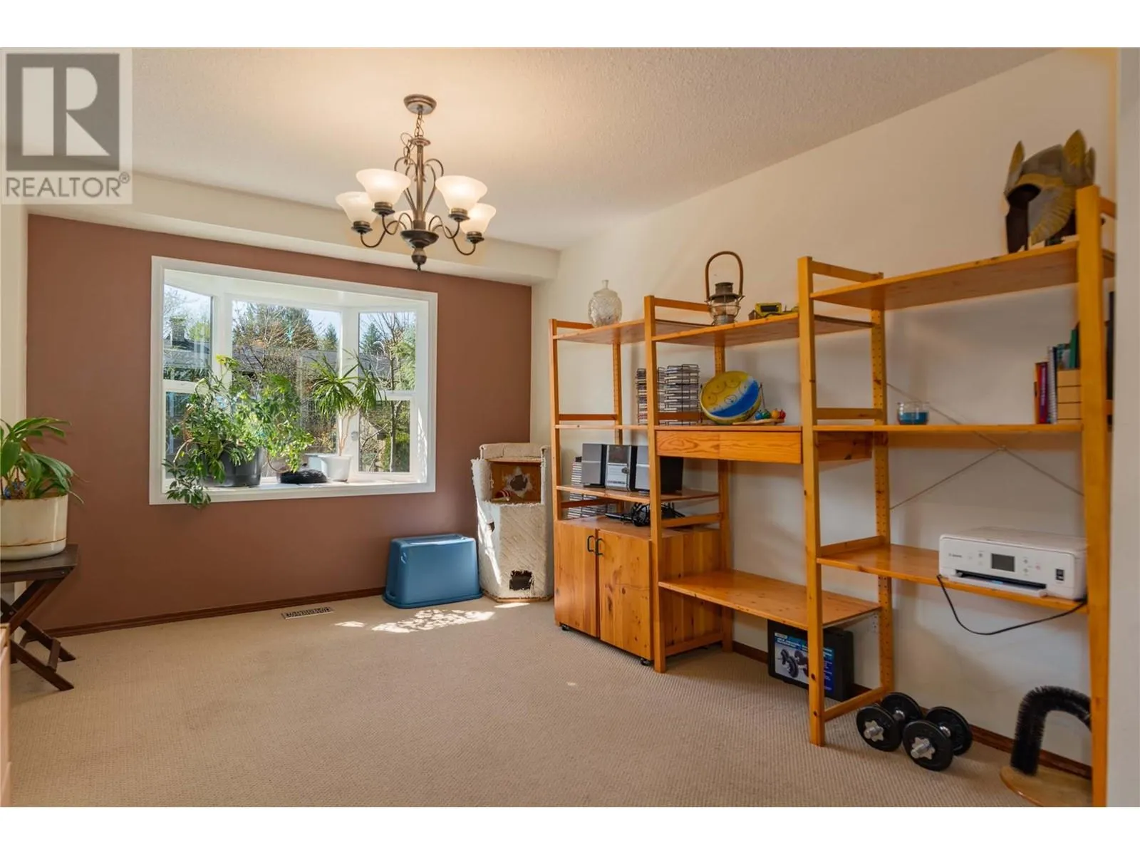 1436 Highland Drive