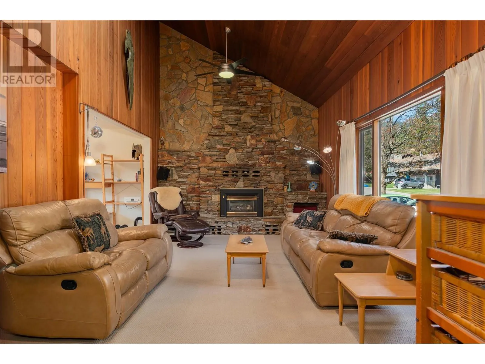 1436 Highland Drive