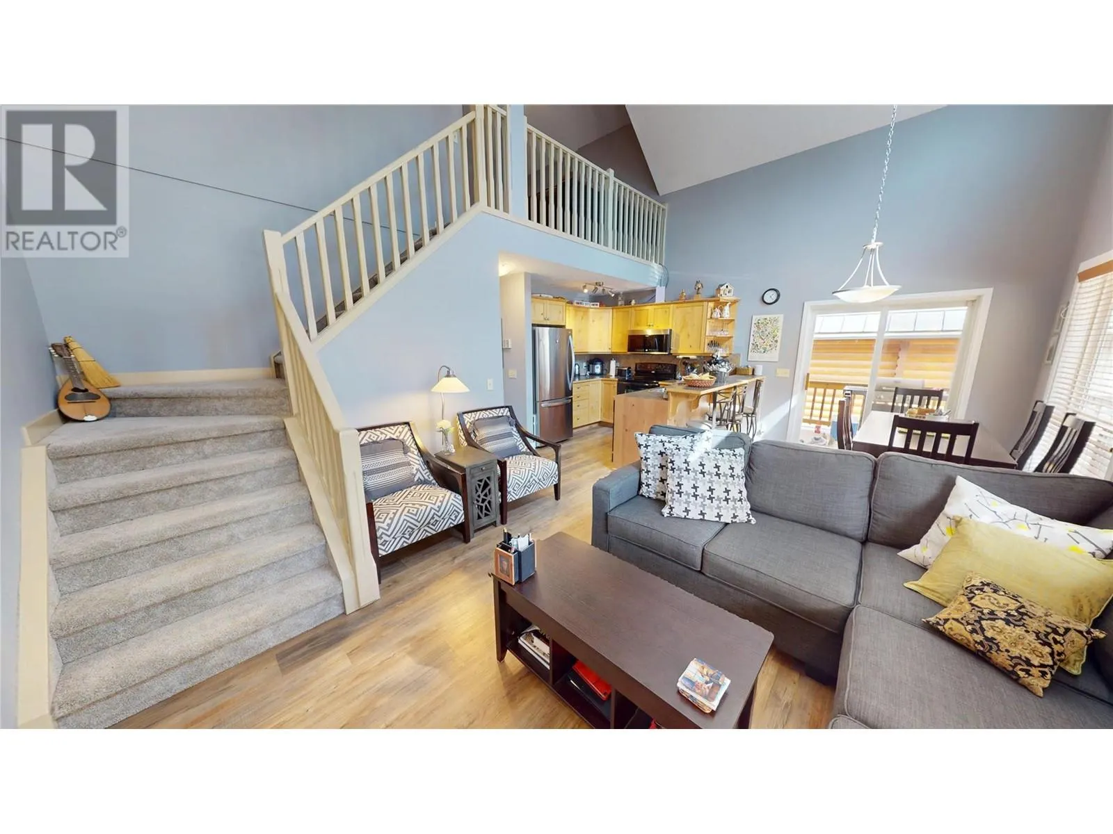 4868 RIVERVIEW Drive Unit# 8