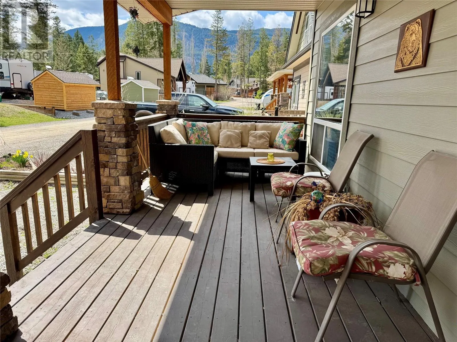 4868 RIVERVIEW Drive Unit# 8