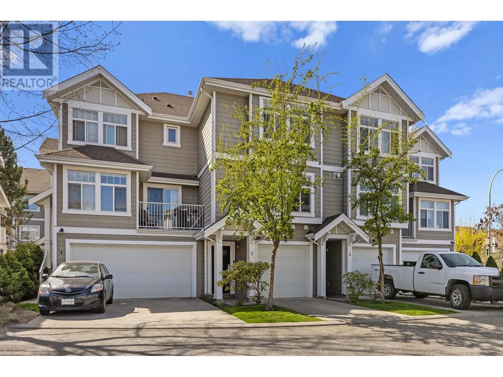 1853 Parkview Crescent Unit# 3