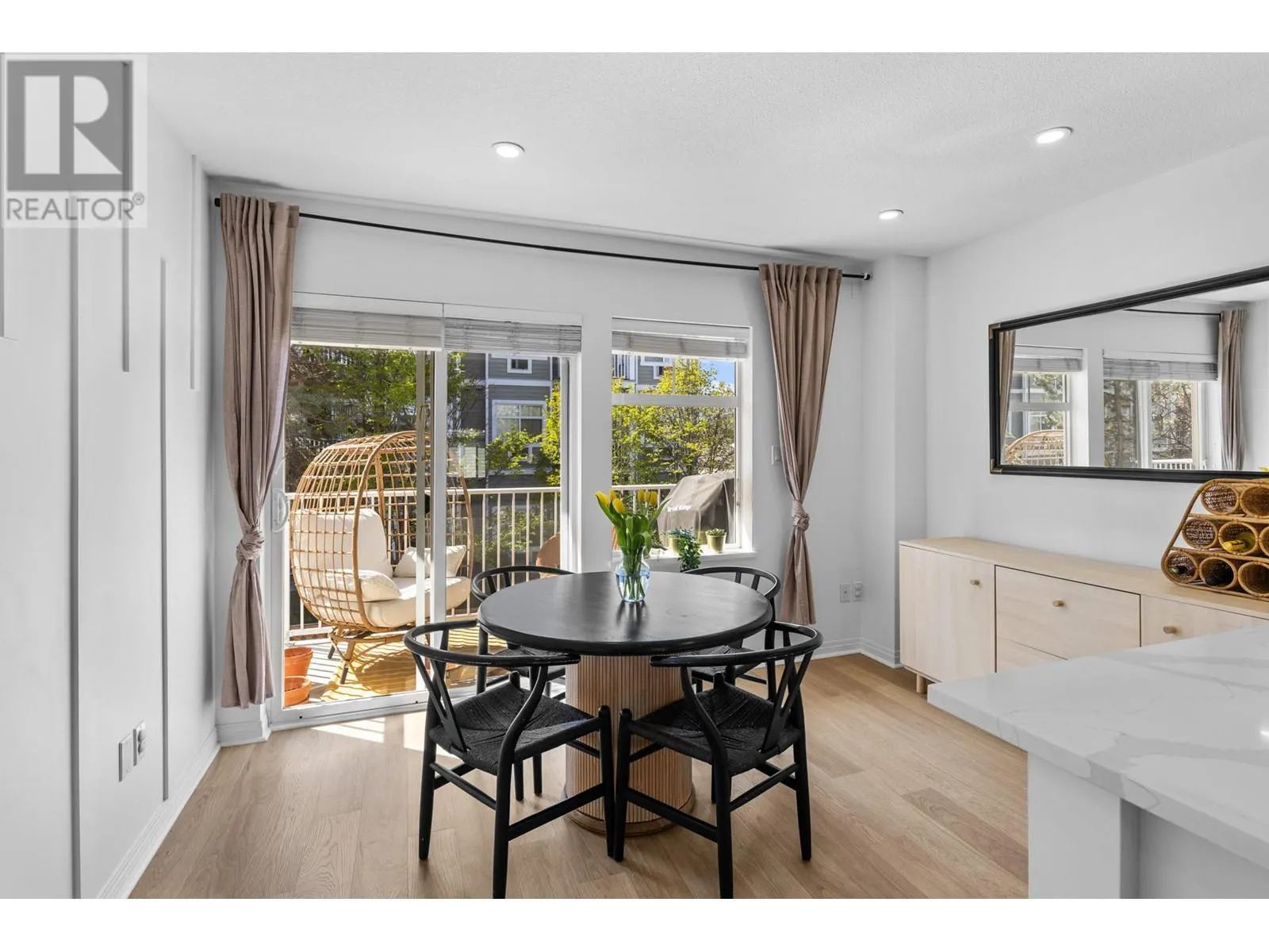 1853 Parkview Crescent Unit# 3